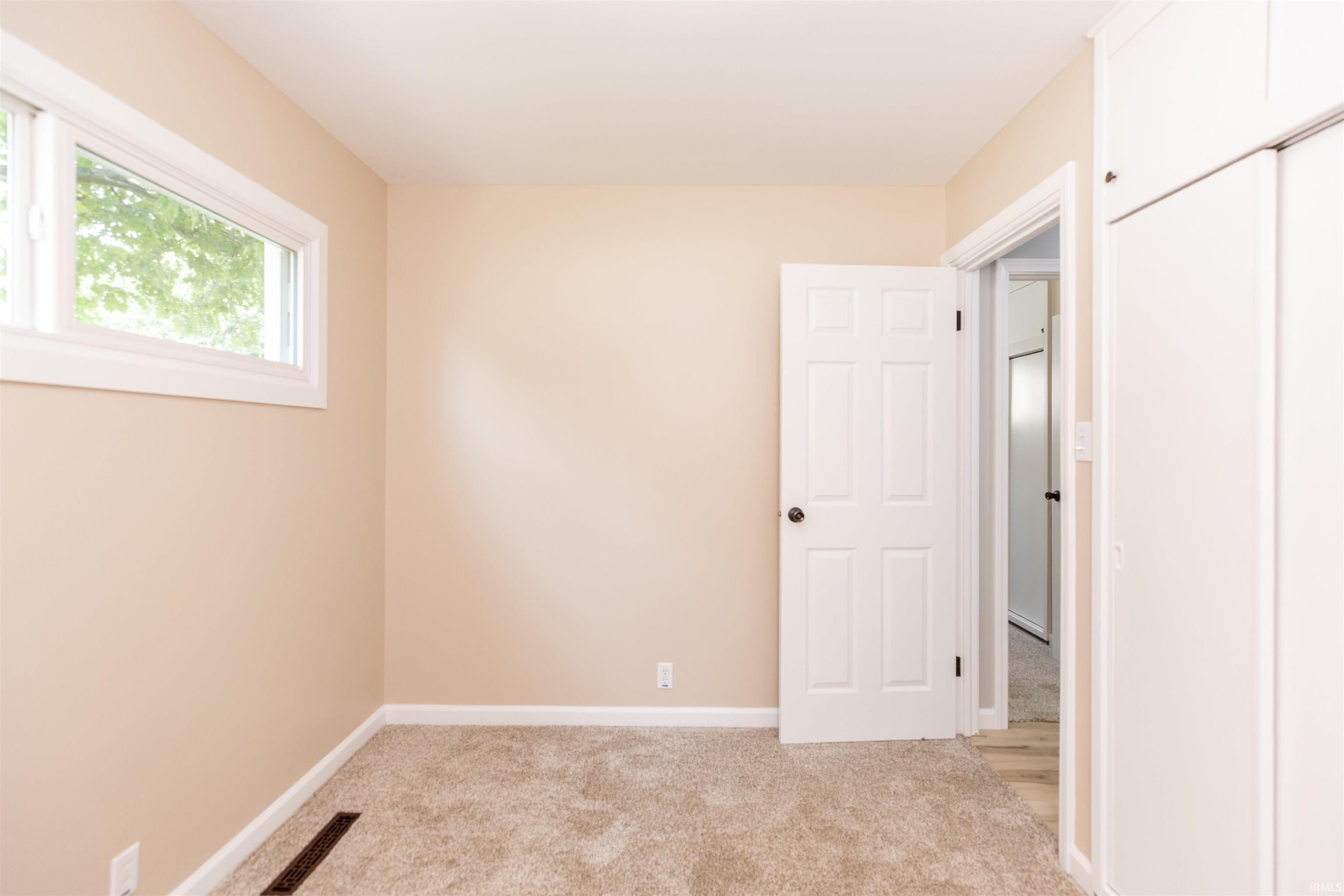 1140 Byron
