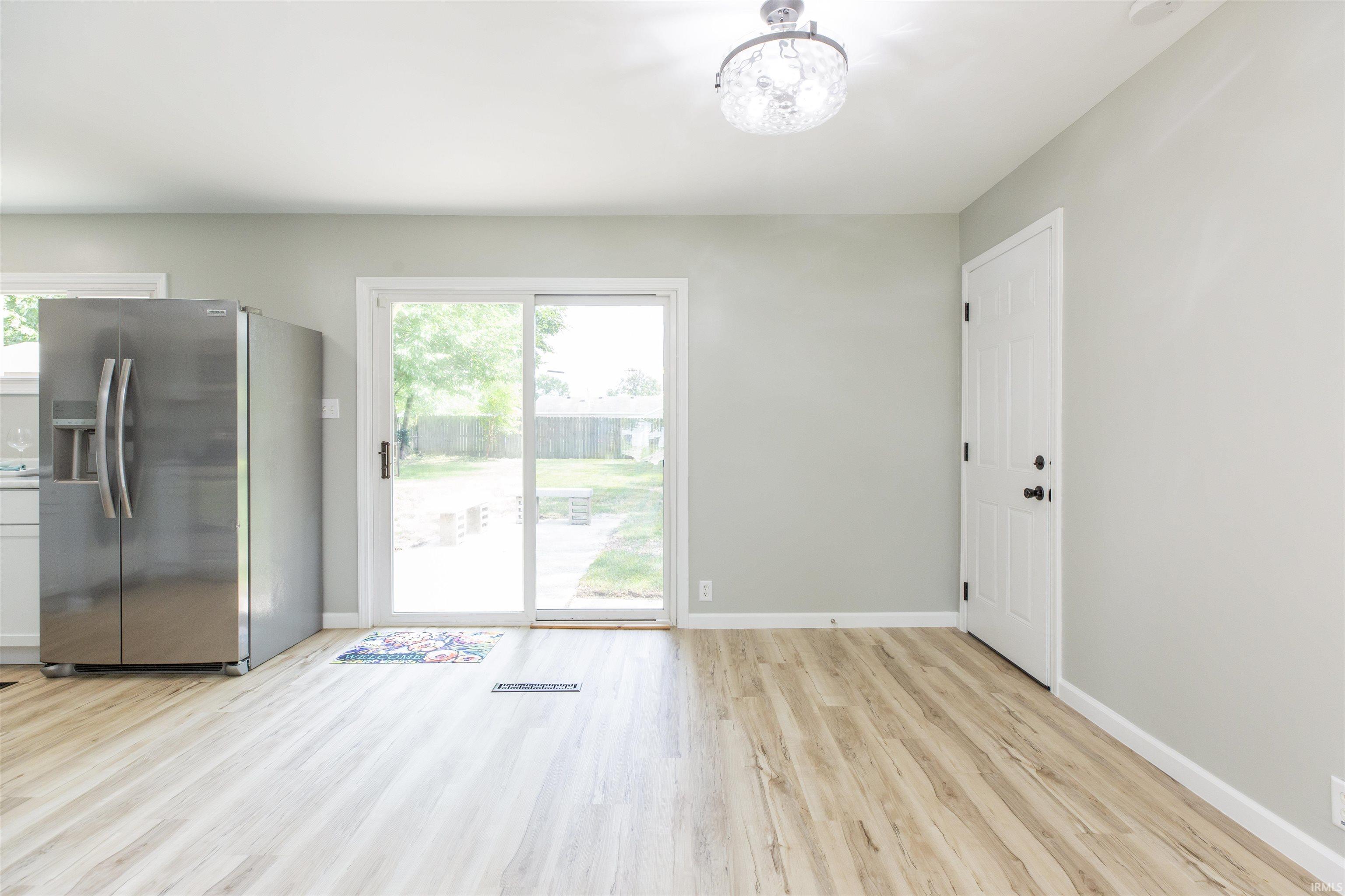 1140 Byron