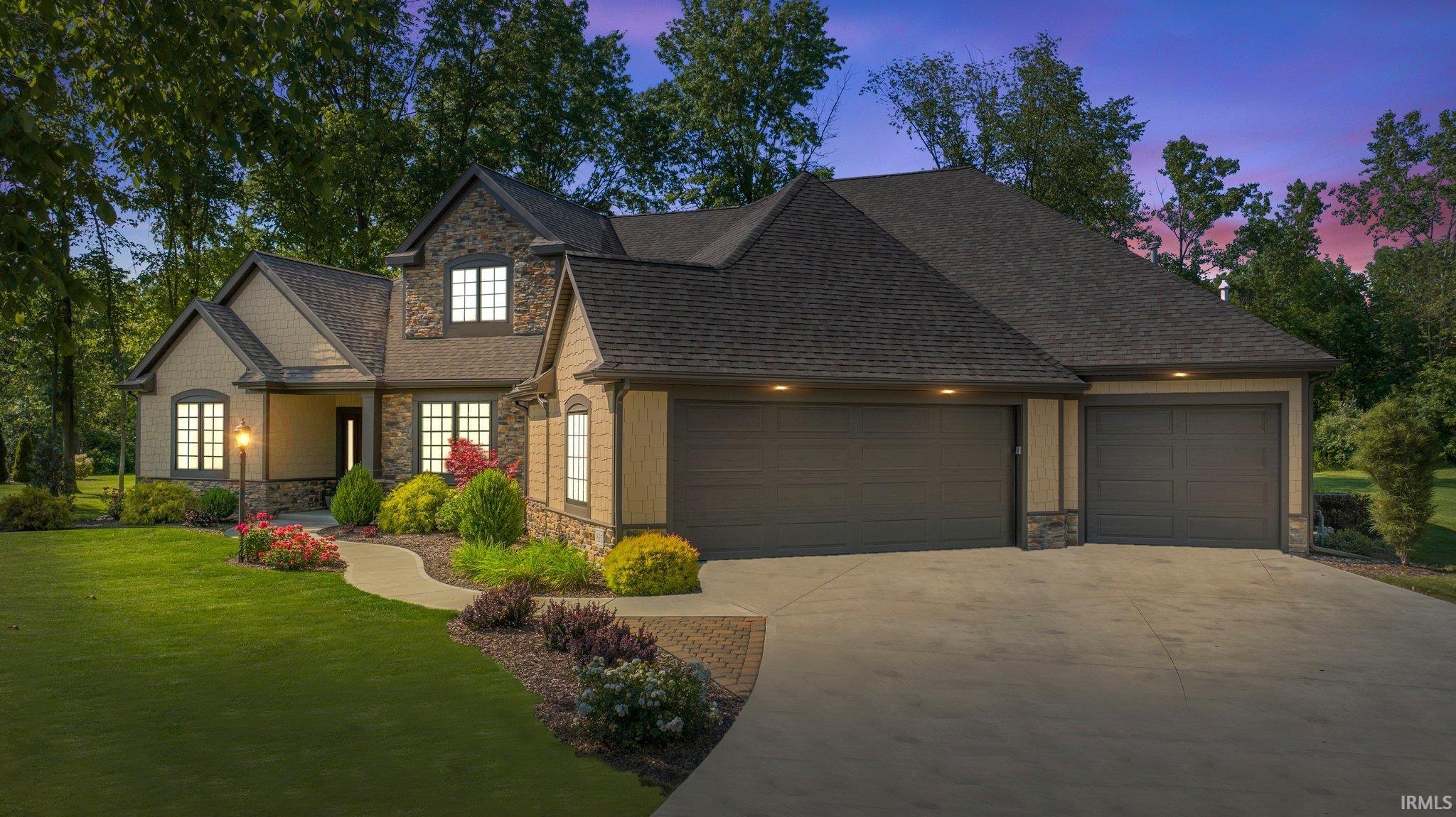 1825 Woodland