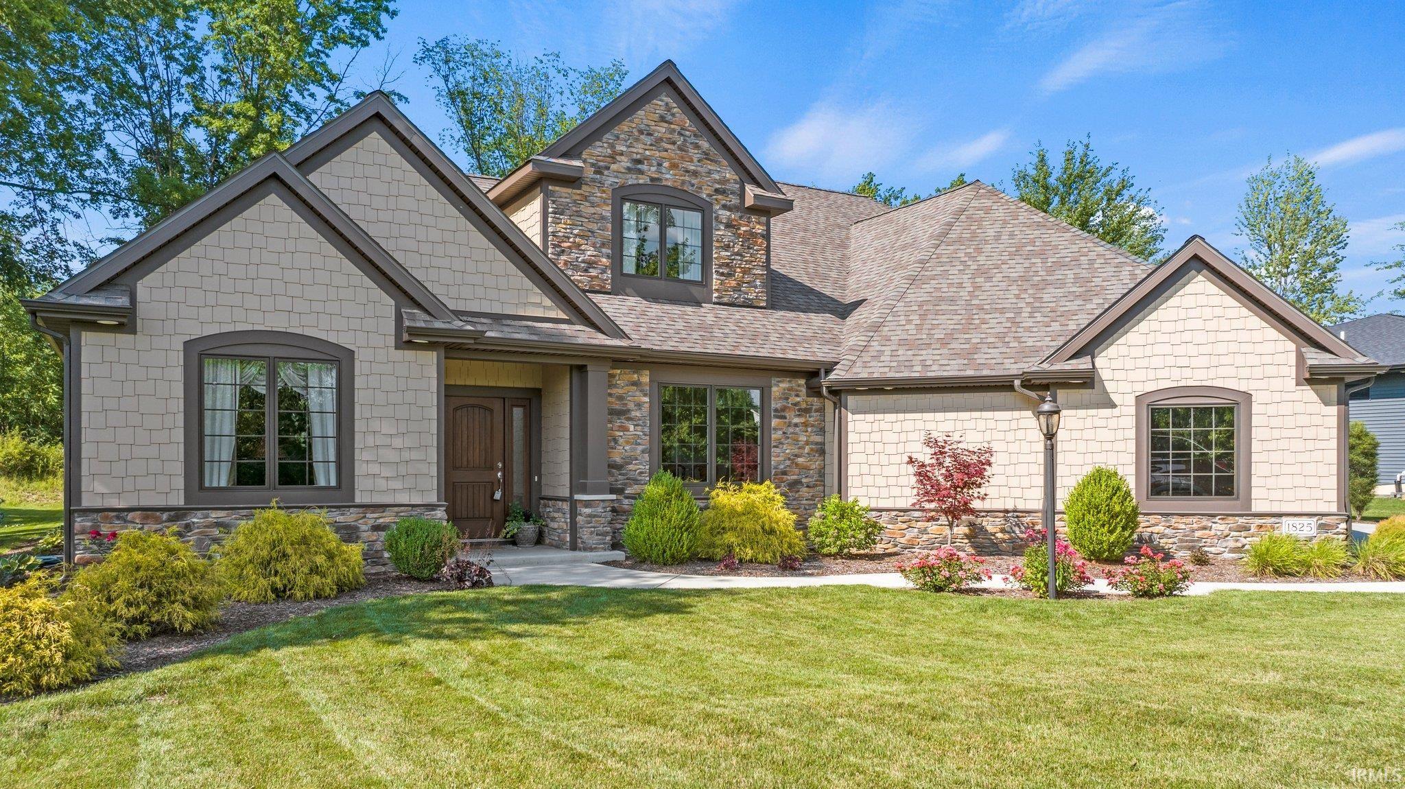 1825 Woodland