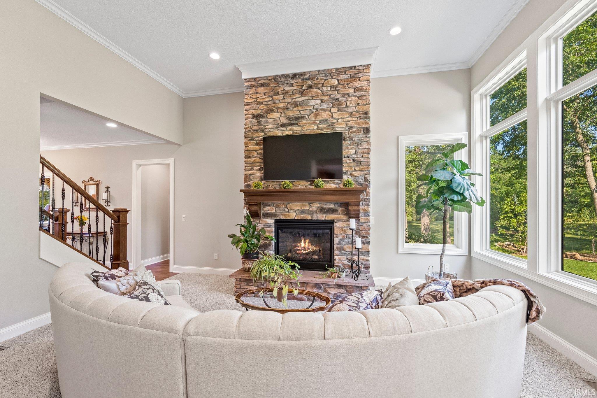 1825 Woodland