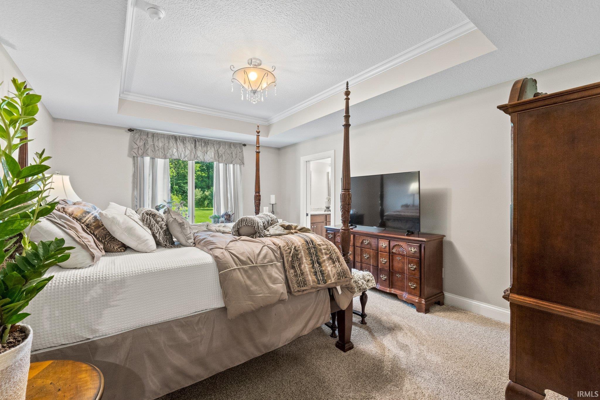 1825 Woodland