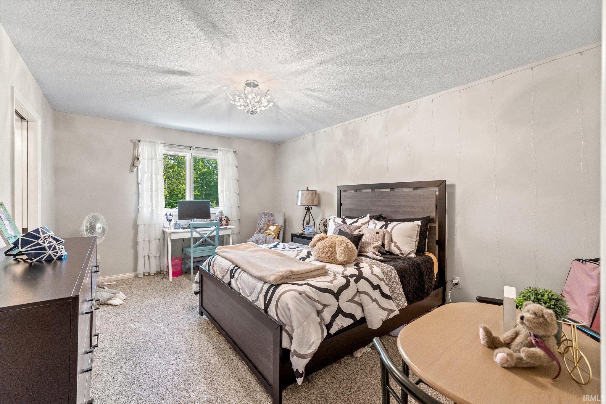 1825 Woodland