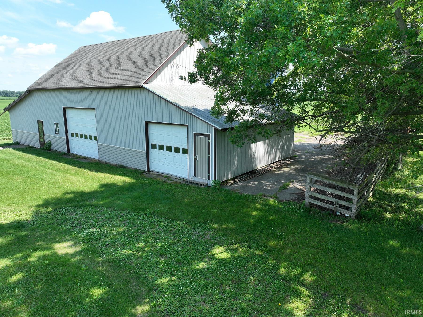 9813 Arcola