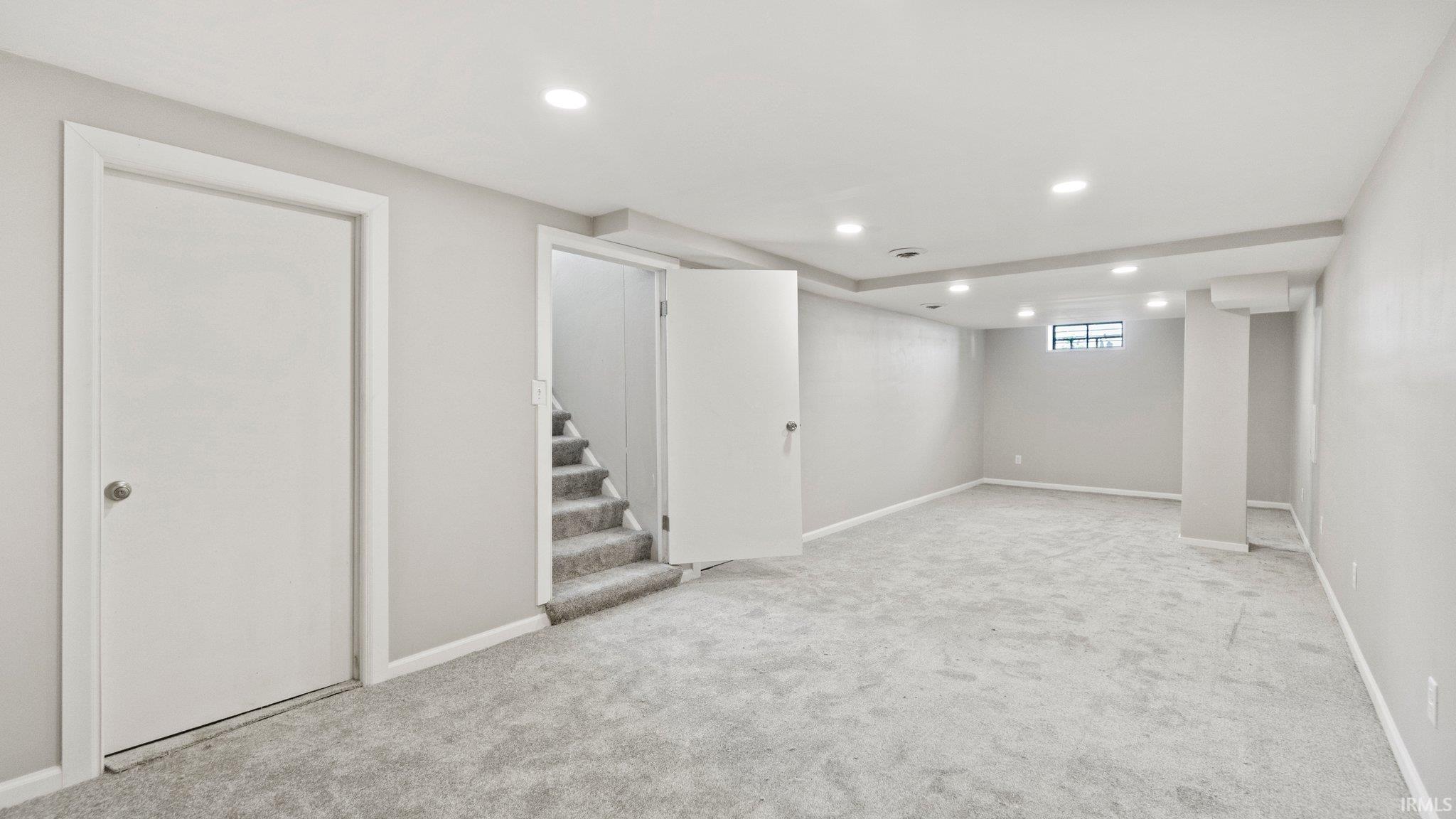 2122 Kenwood