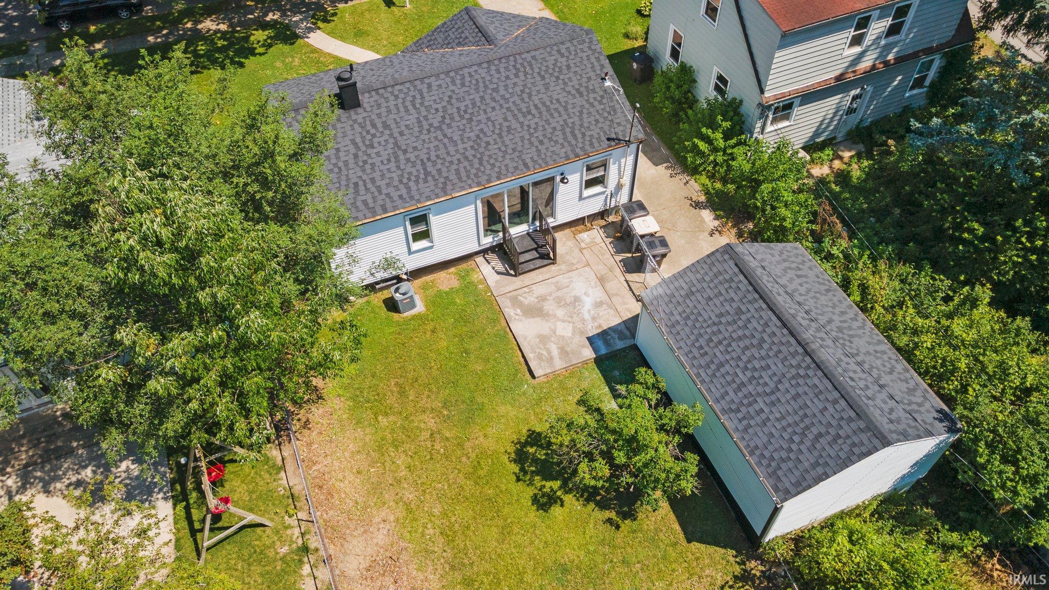 2122 Kenwood