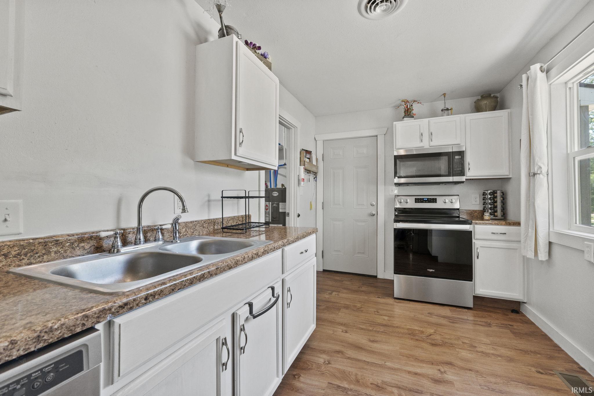 2904 Belfast