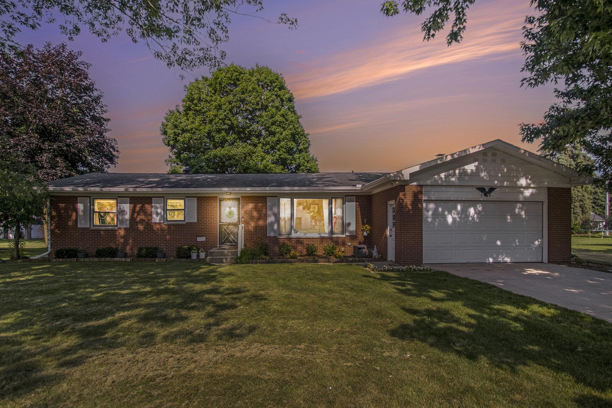 76 Greenway