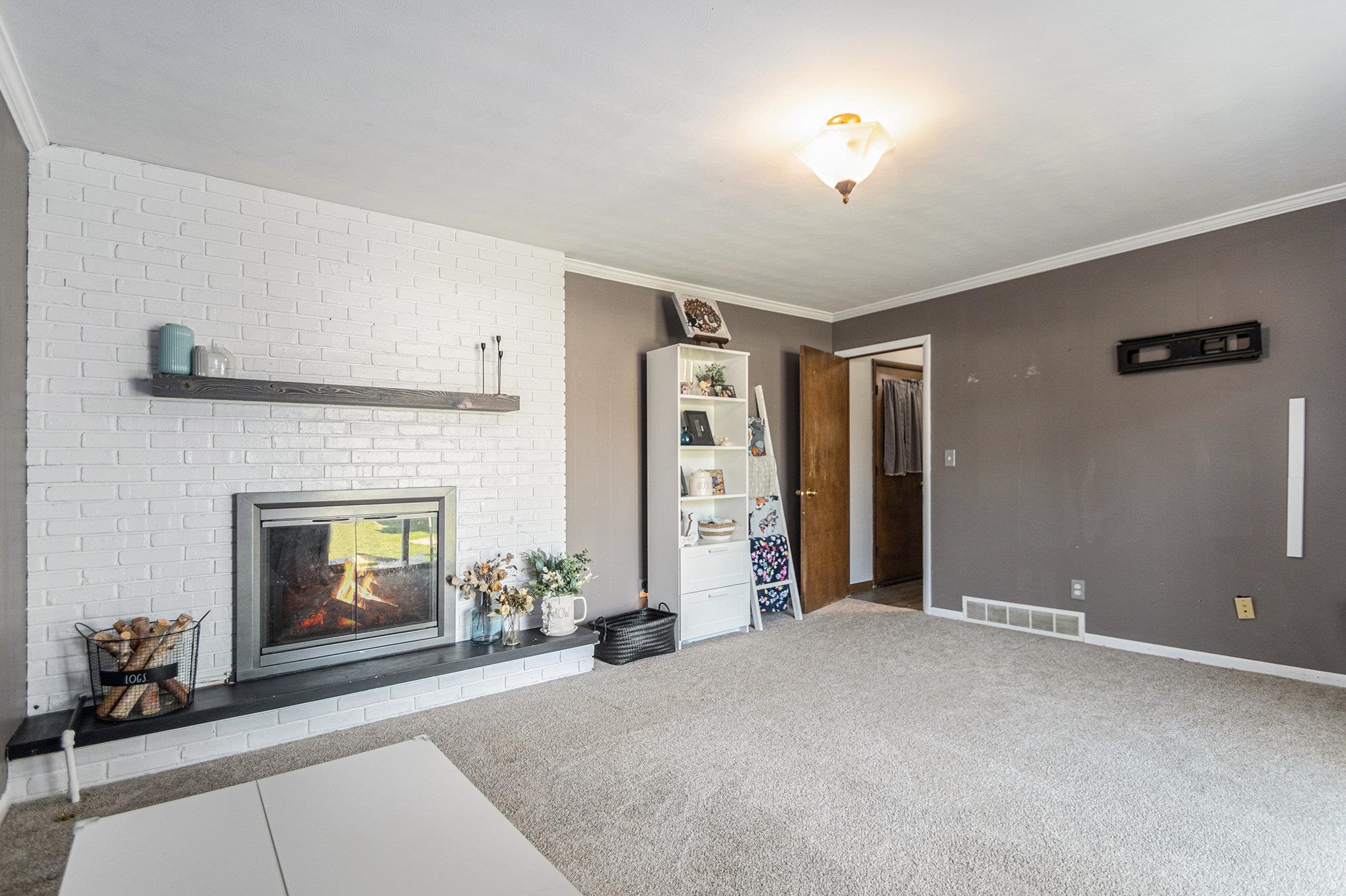 76 Greenway