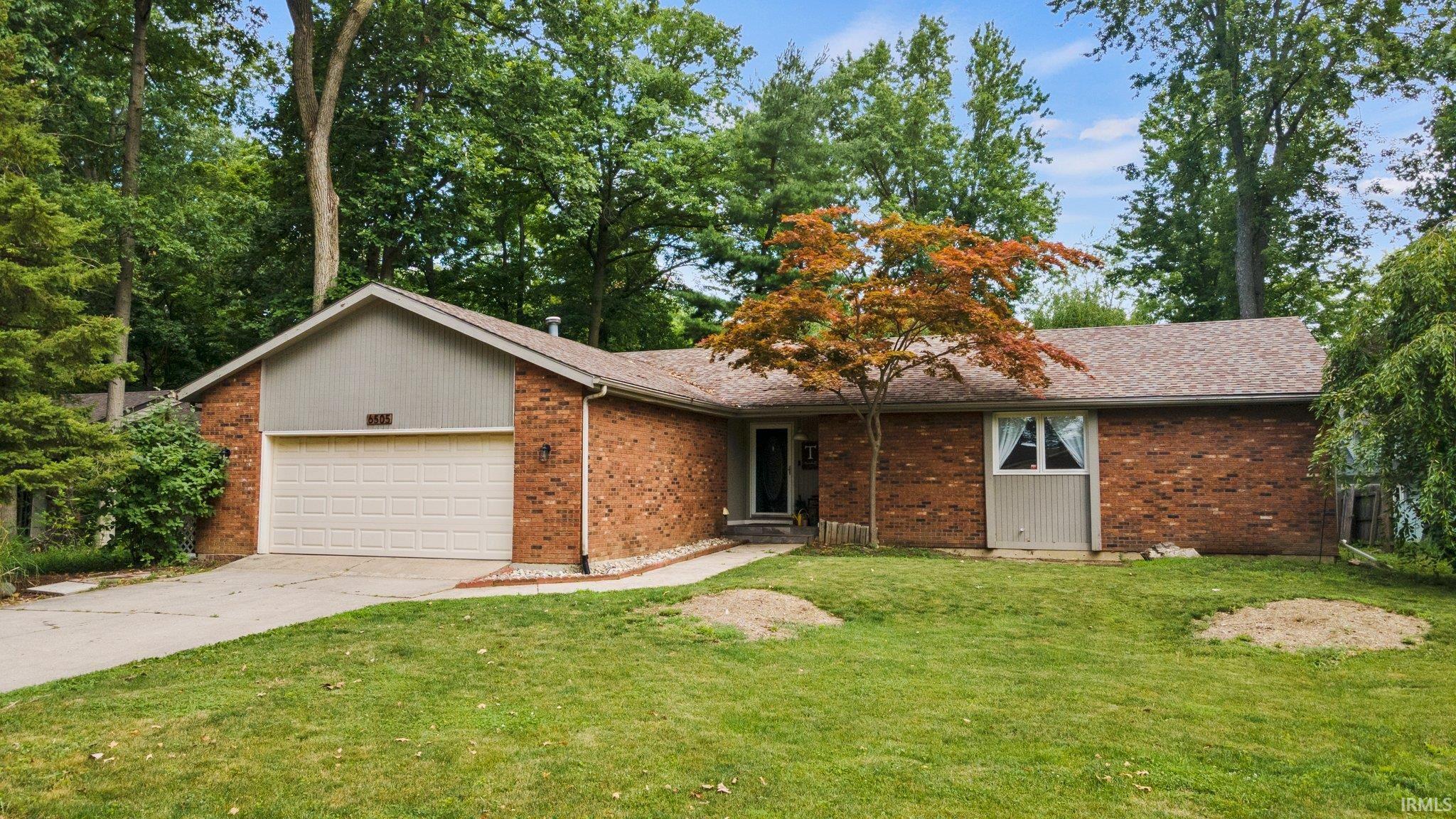 6505 Dumont