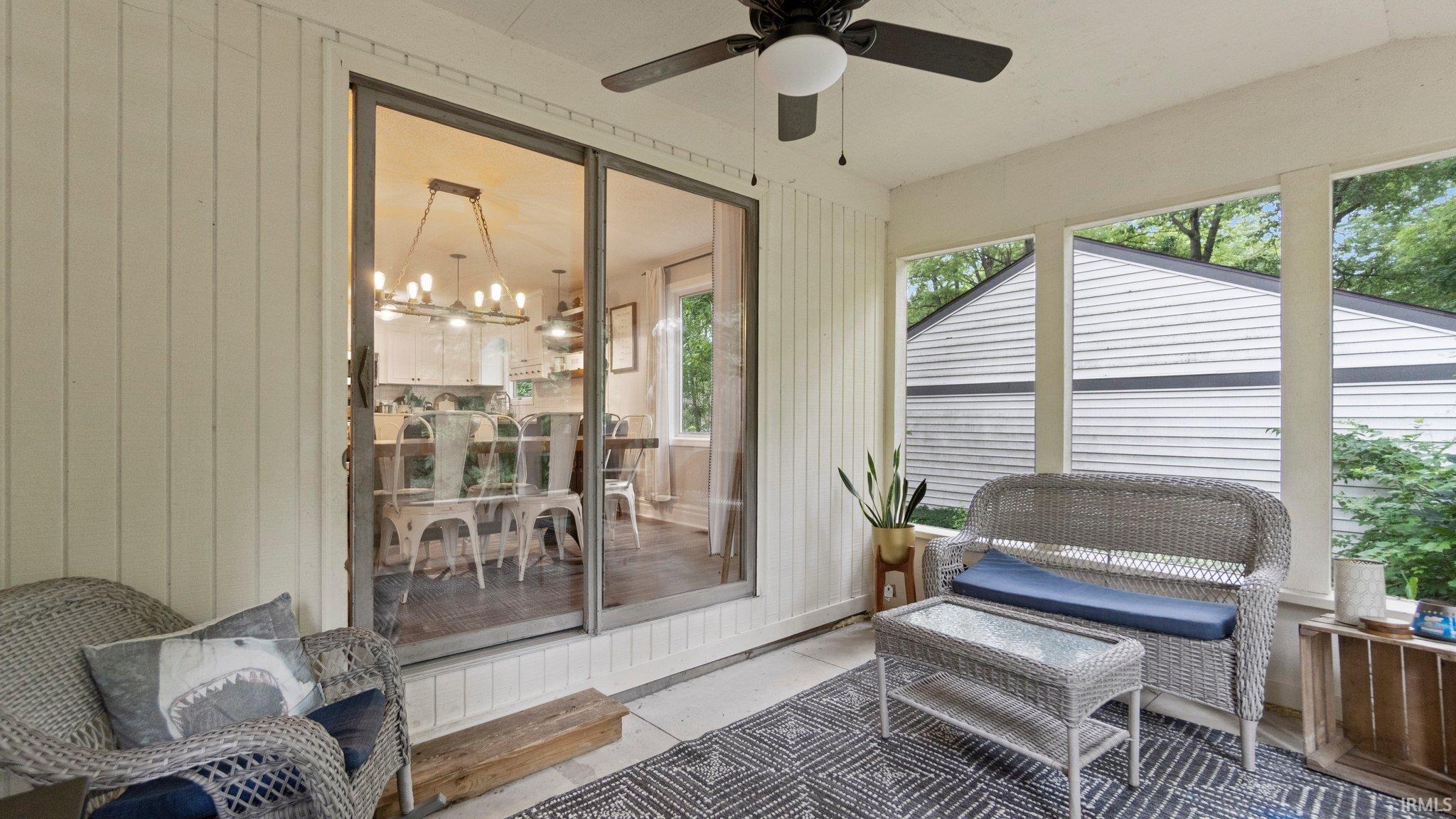 6505 Dumont