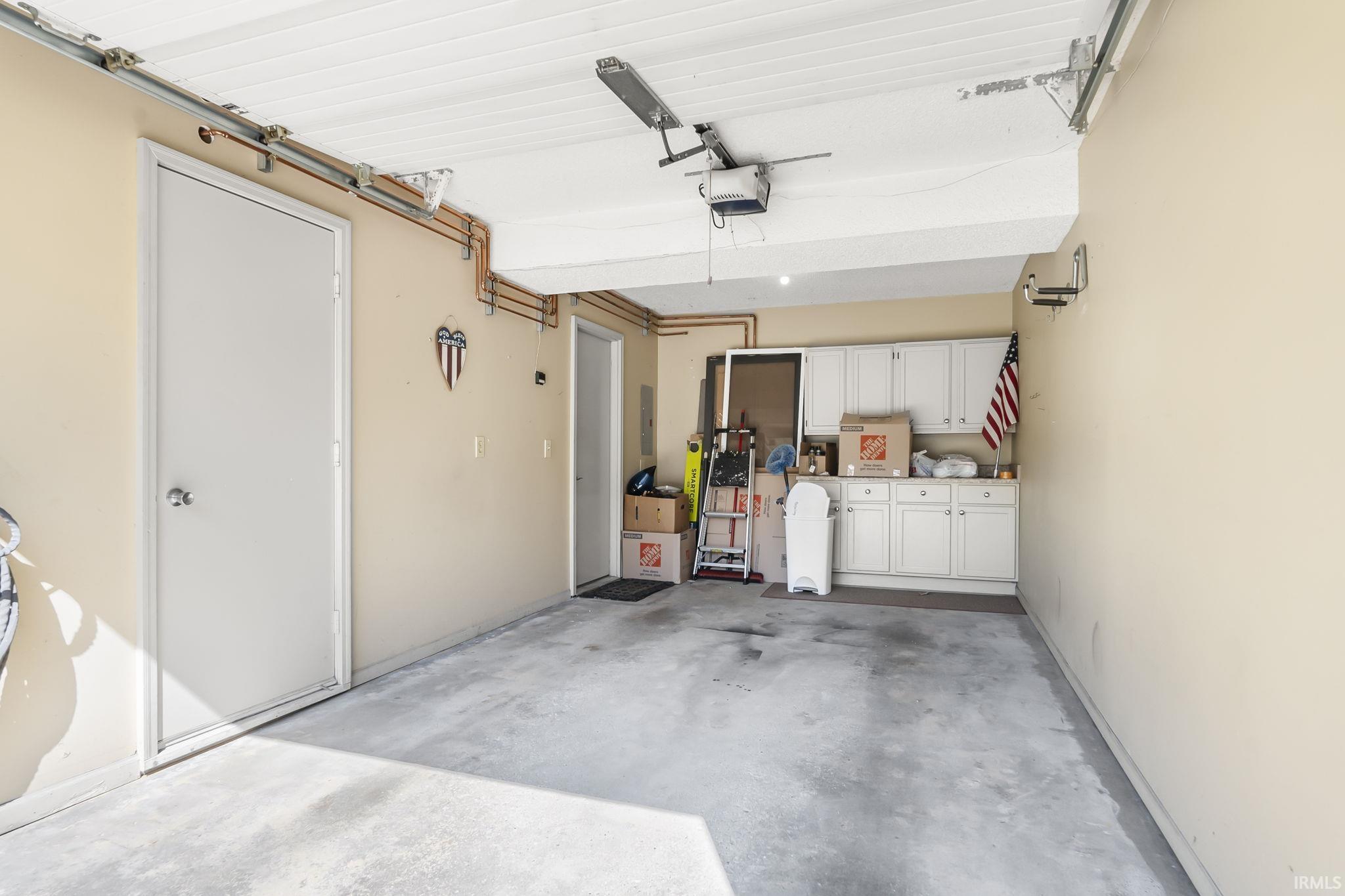 4227 Crofton