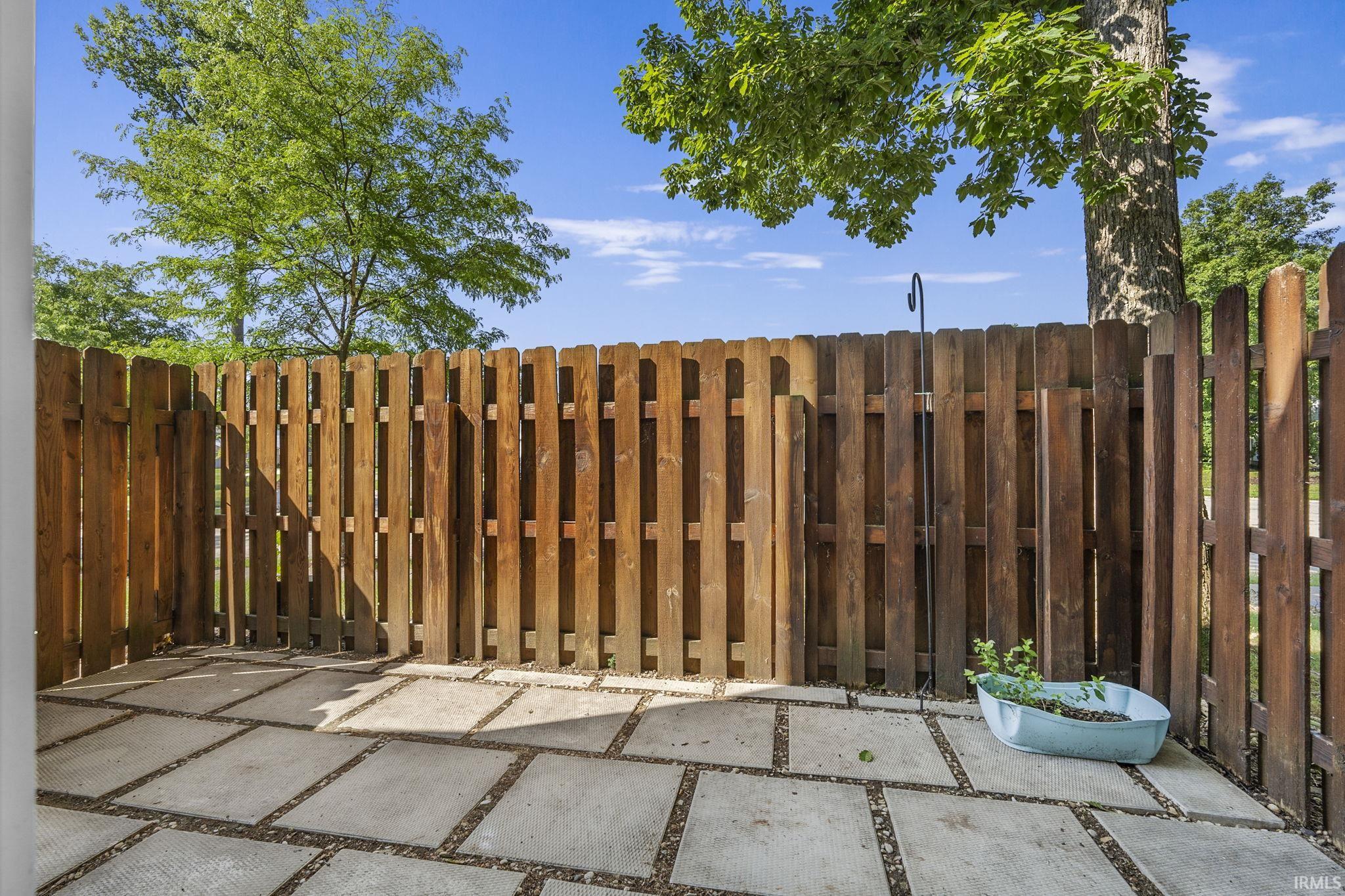 4227 Crofton
