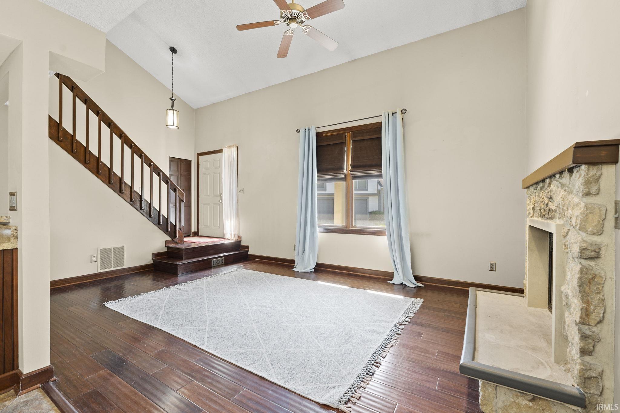 4227 Crofton