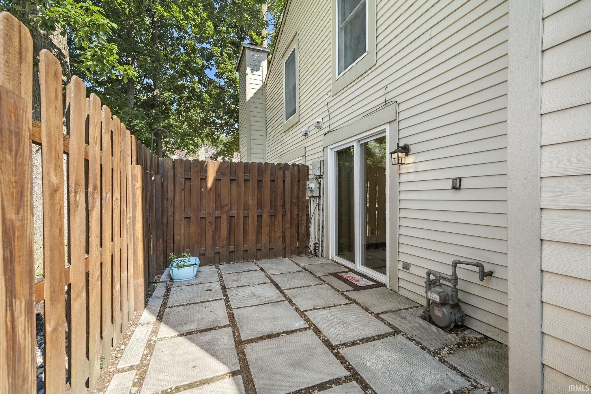 4227 Crofton