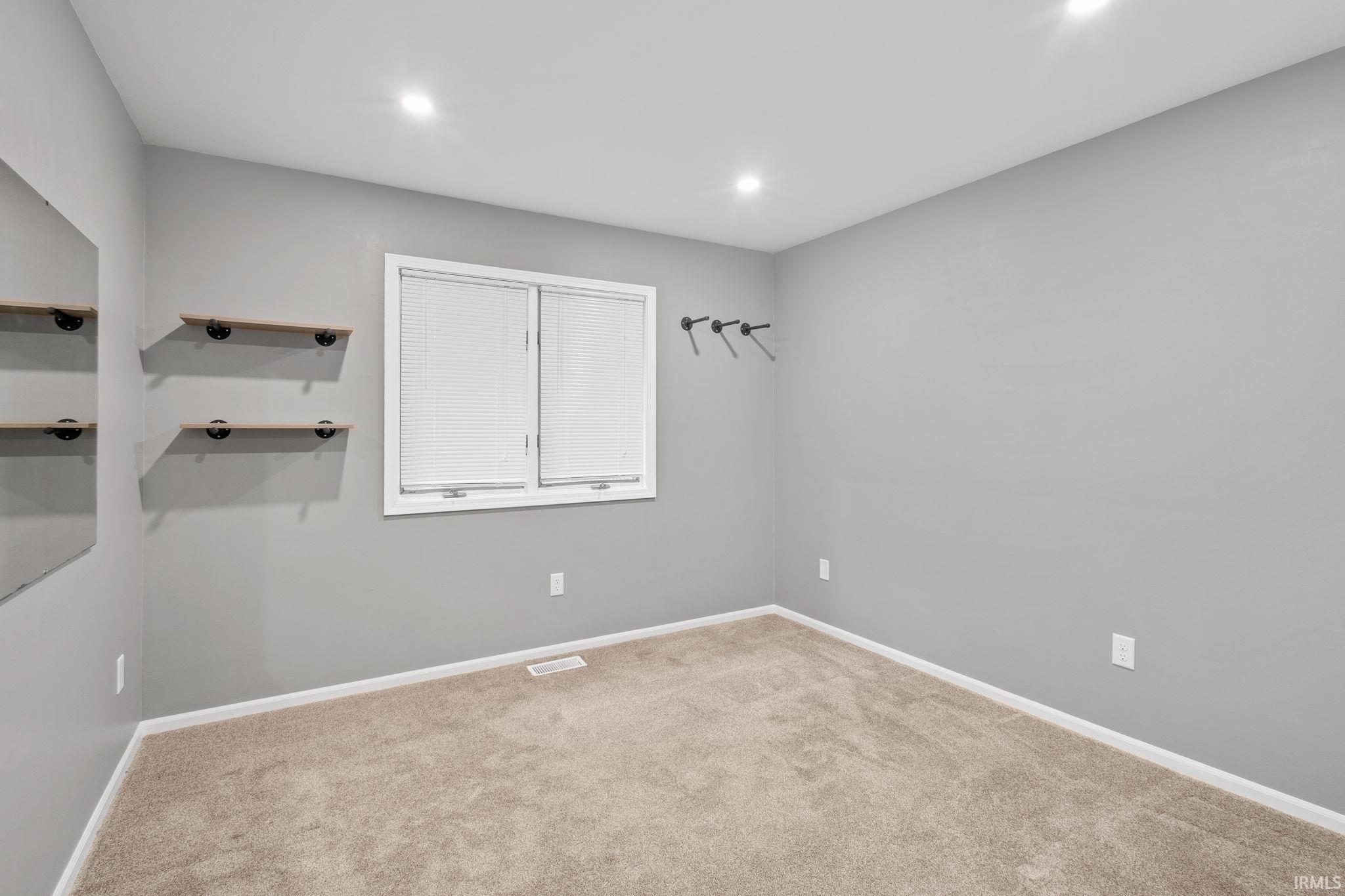 5912 Belle Isle