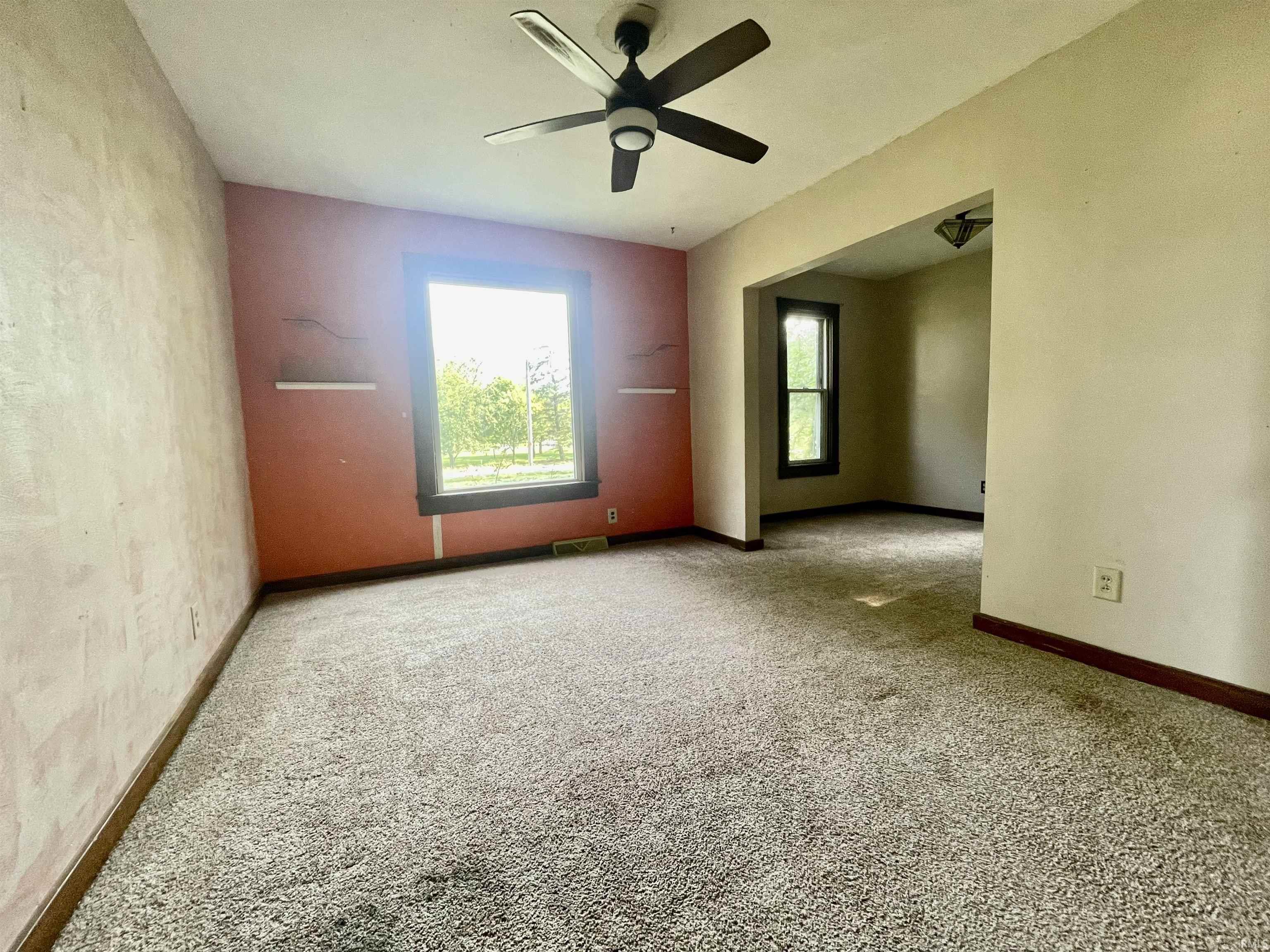 2921 Lehman