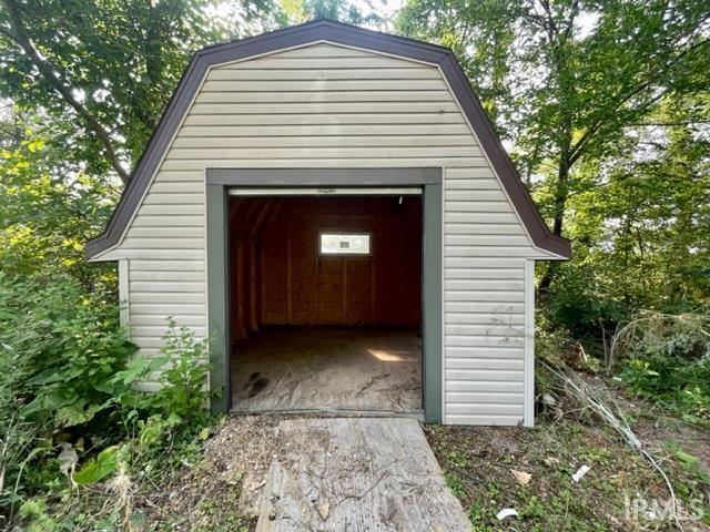2921 Lehman