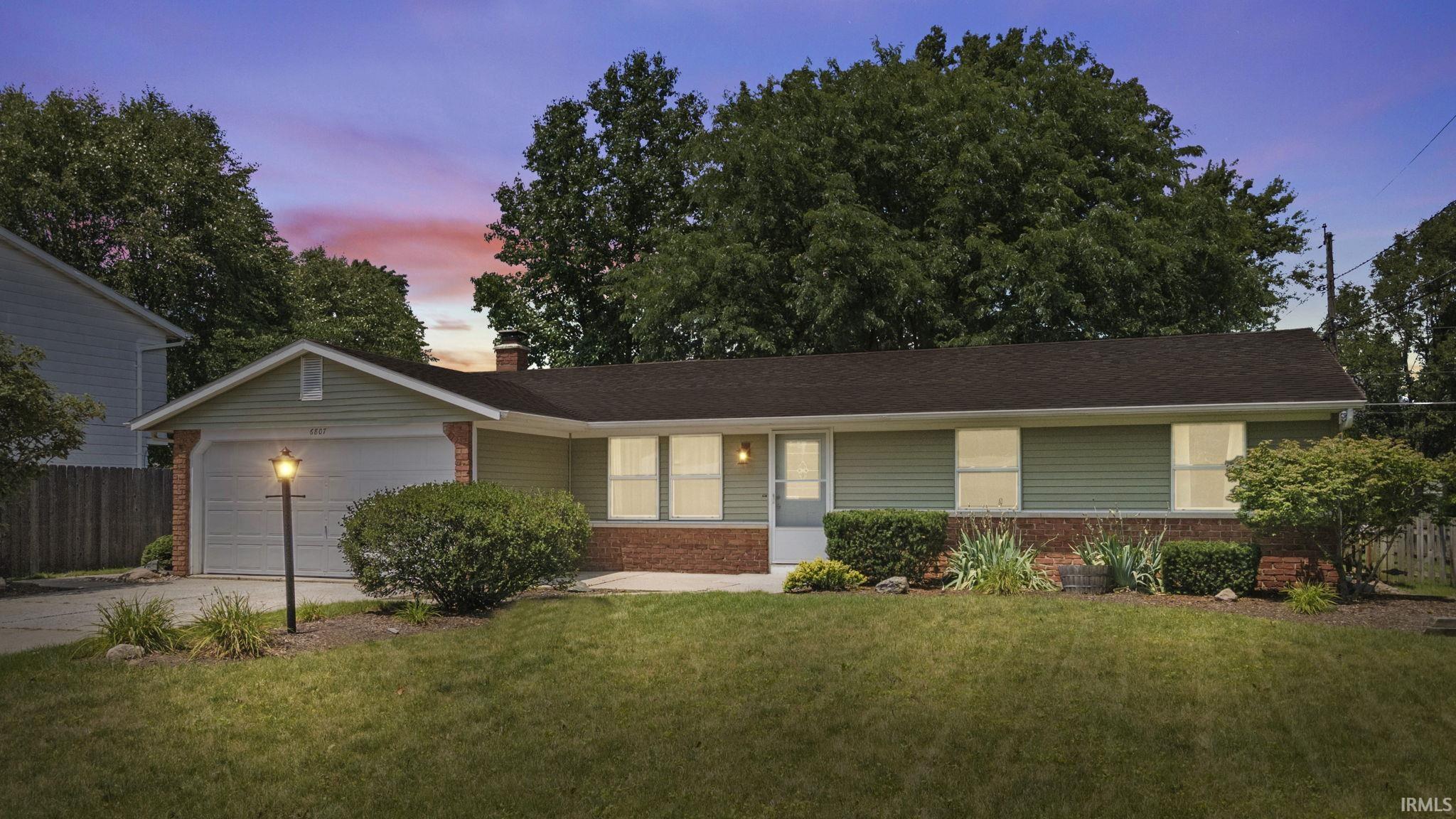 6807 Rockdale