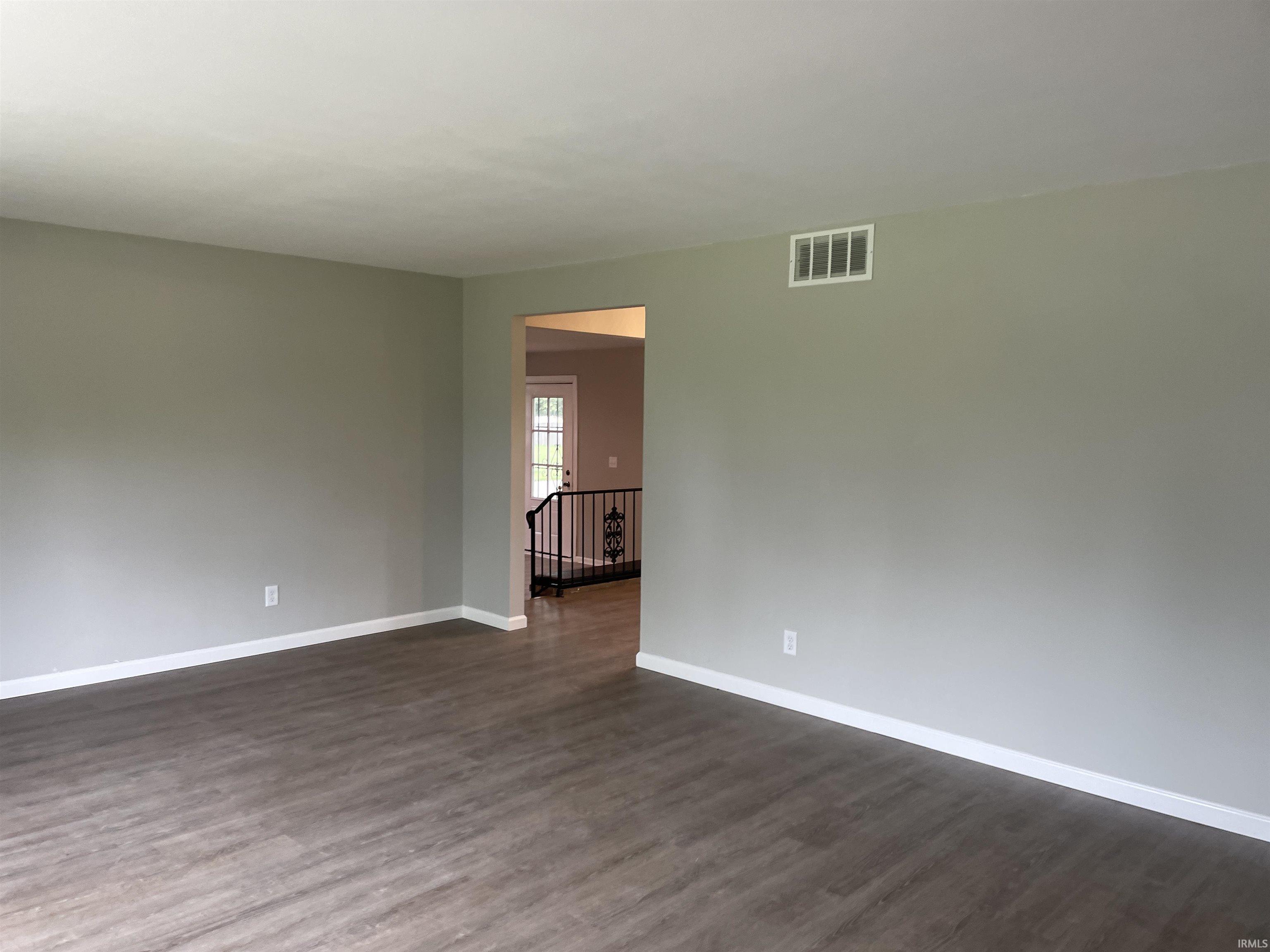 5118 Ashland
