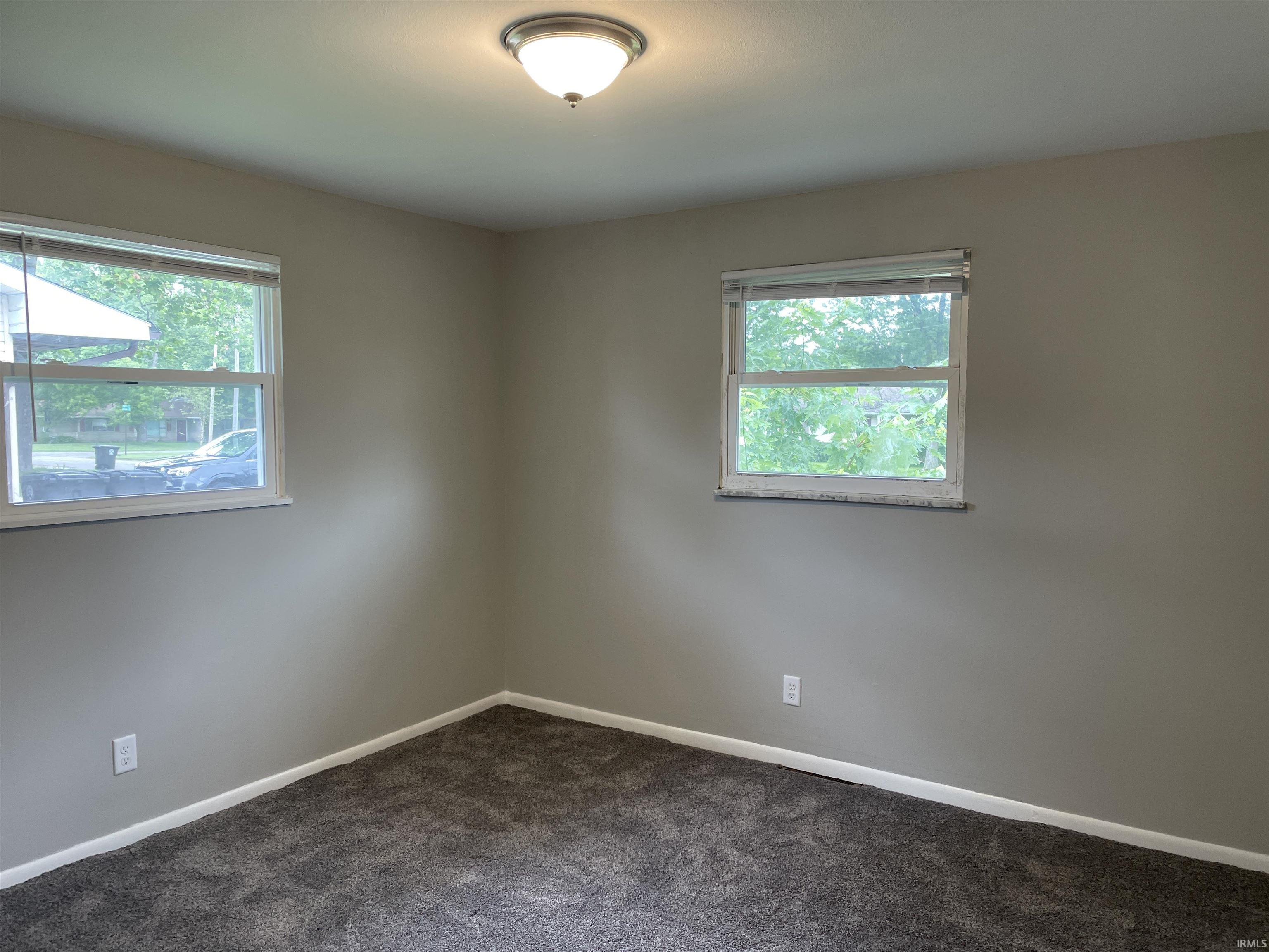 5118 Ashland