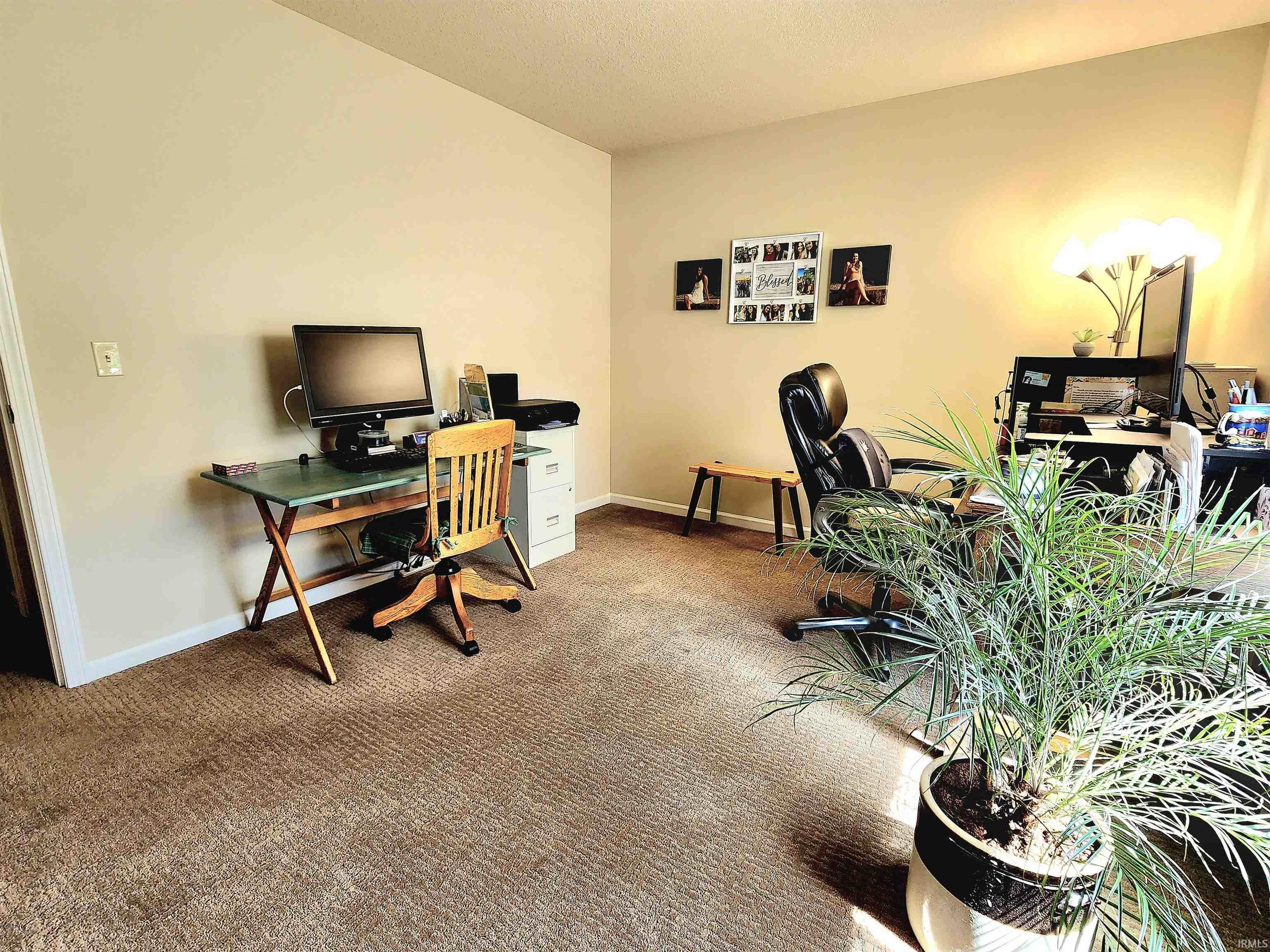 8233 Beacon Ridge