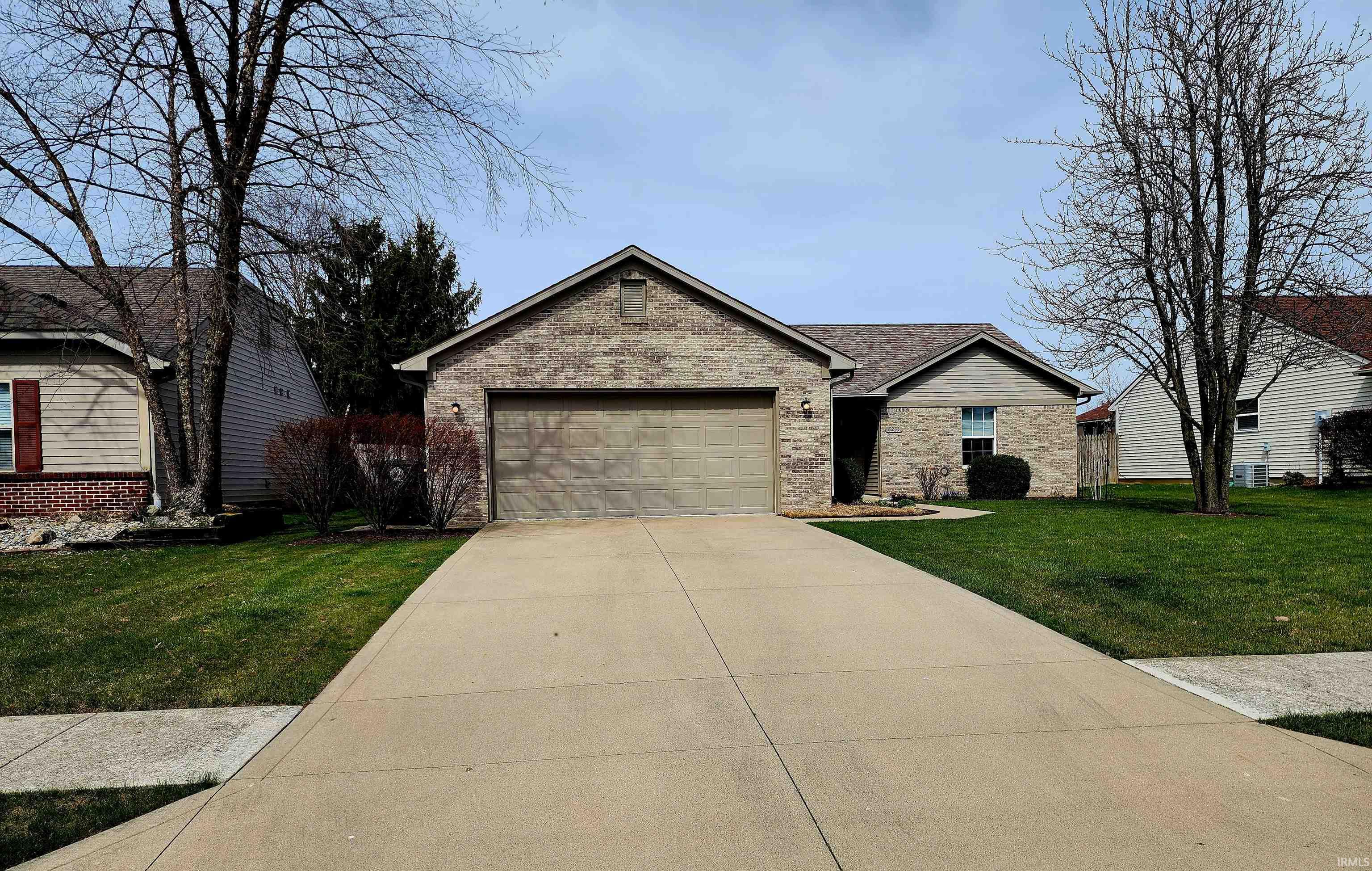 8233 Beacon Ridge