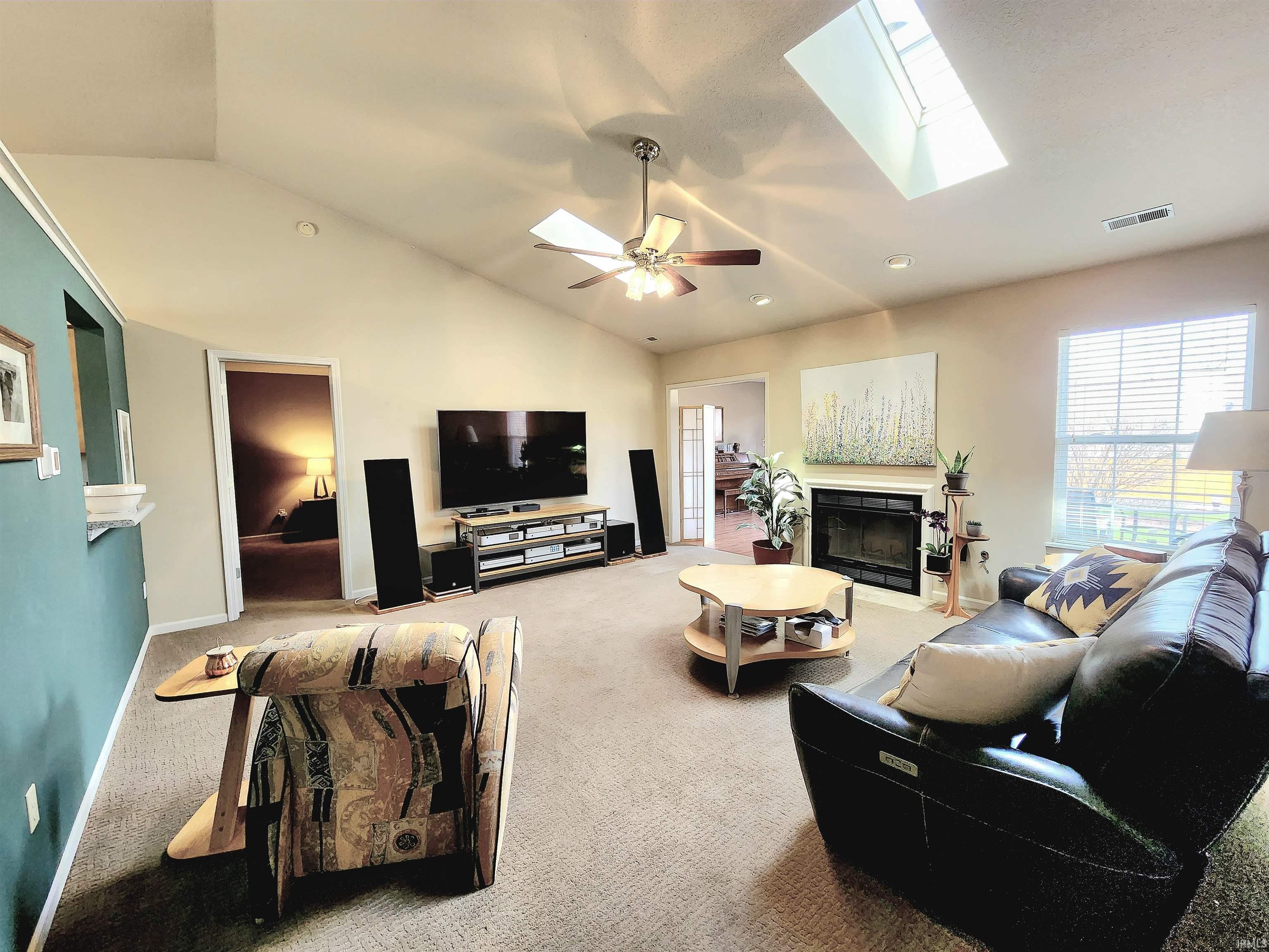 8233 Beacon Ridge