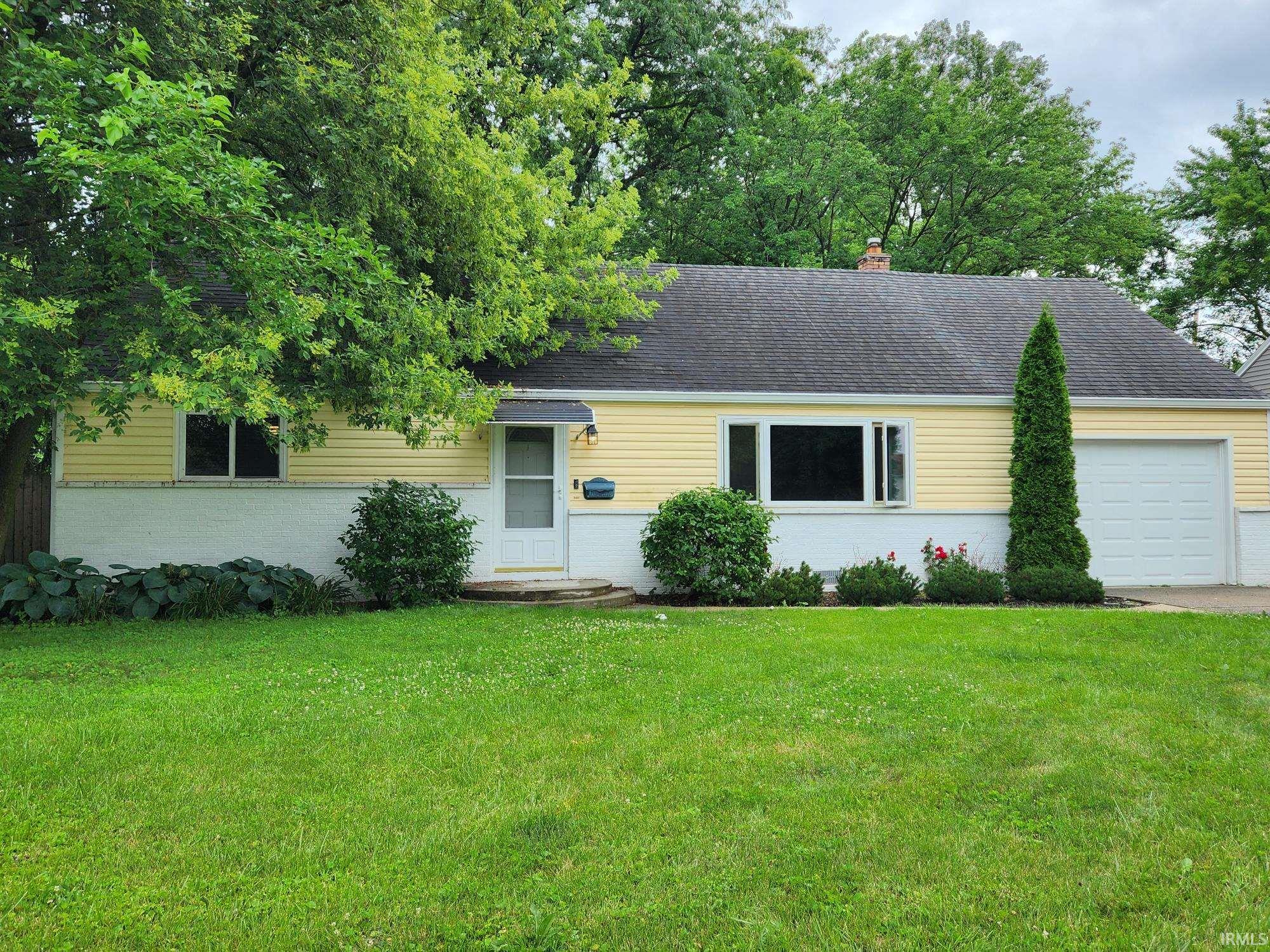 1524 Vance