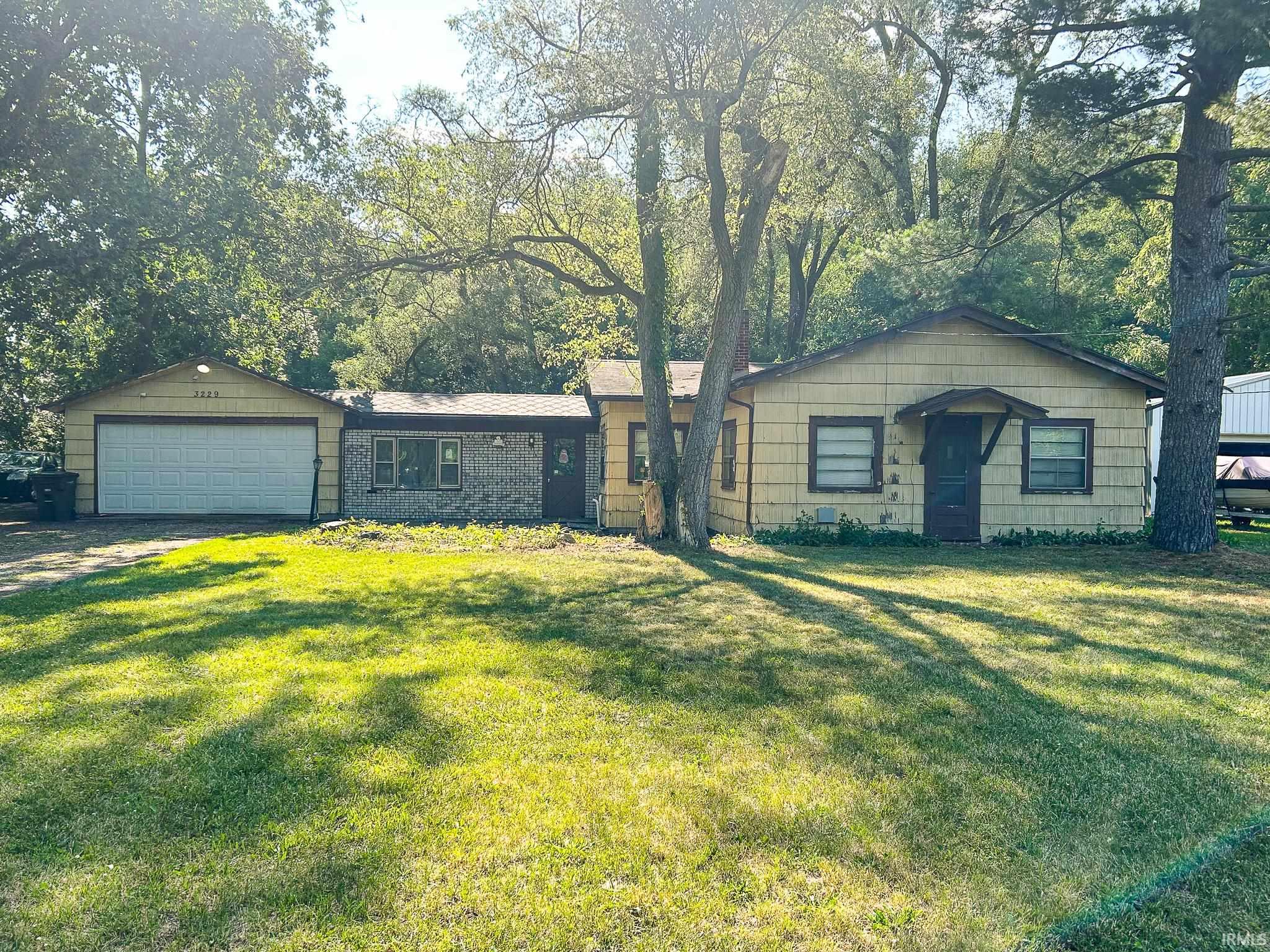 3229 Pleasant Plain