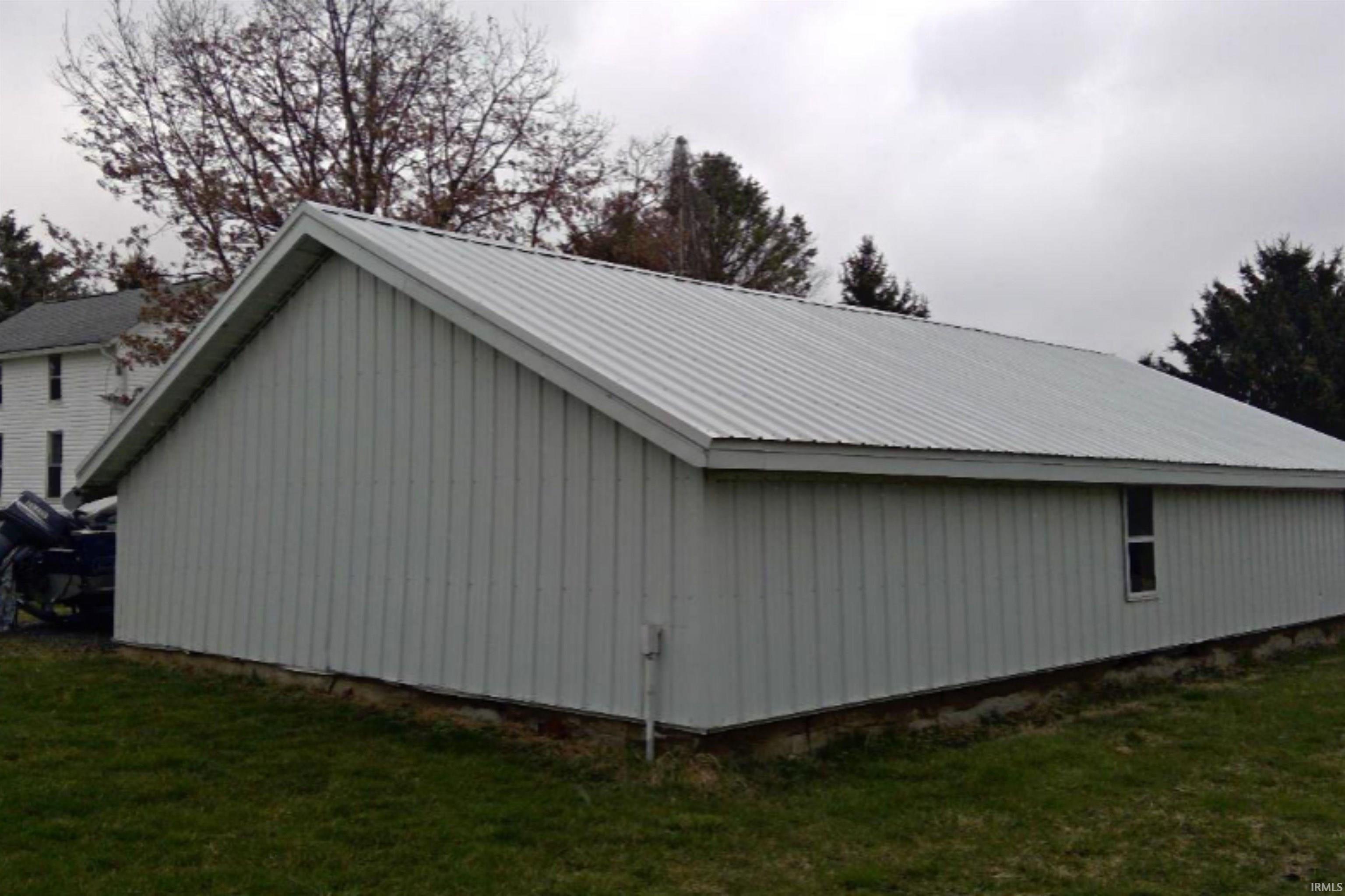 6011 Dupont