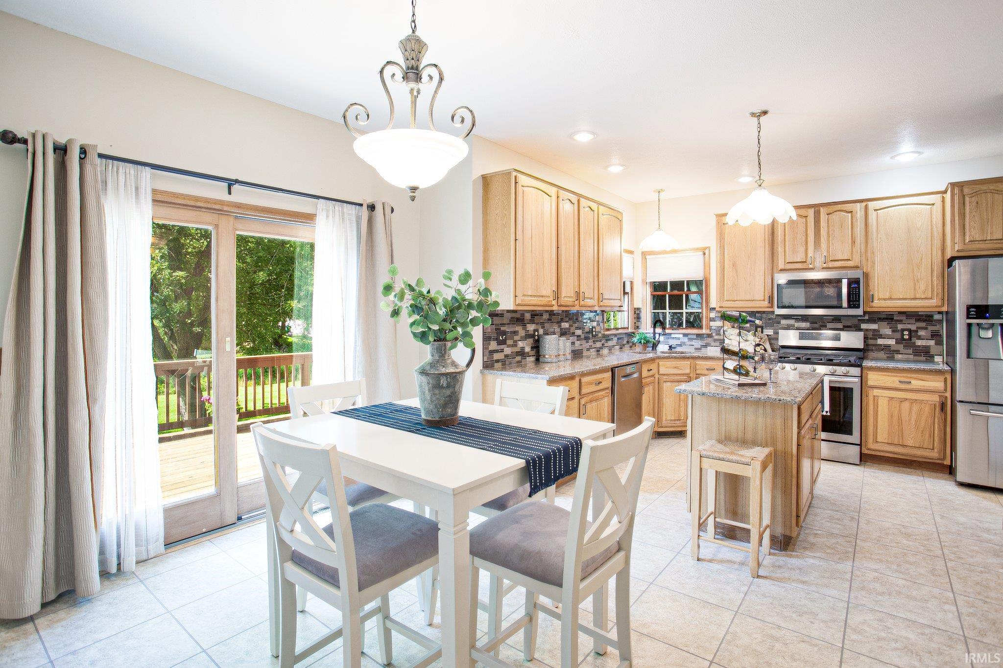 20880 Whispering Creek