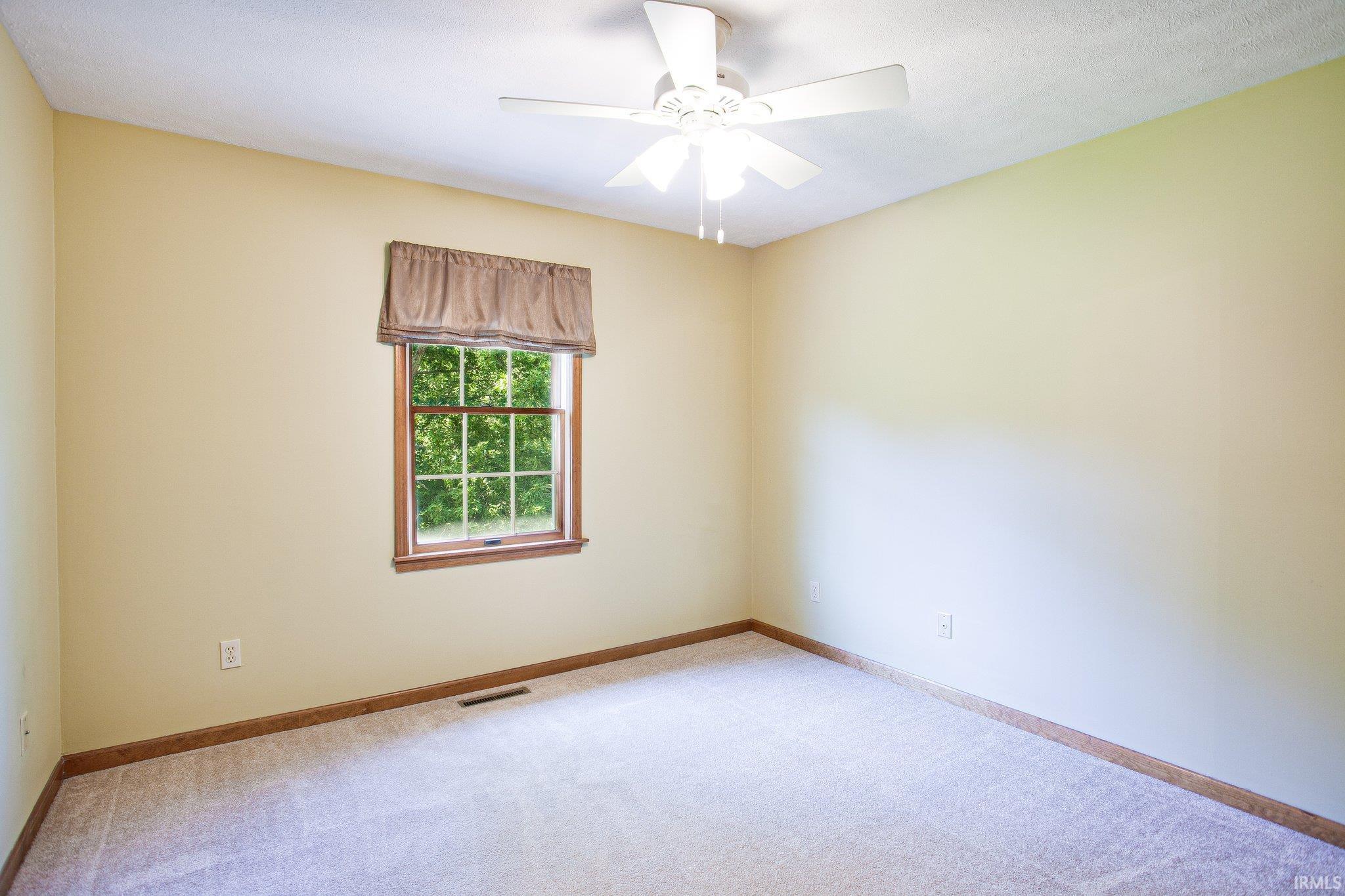 20880 Whispering Creek
