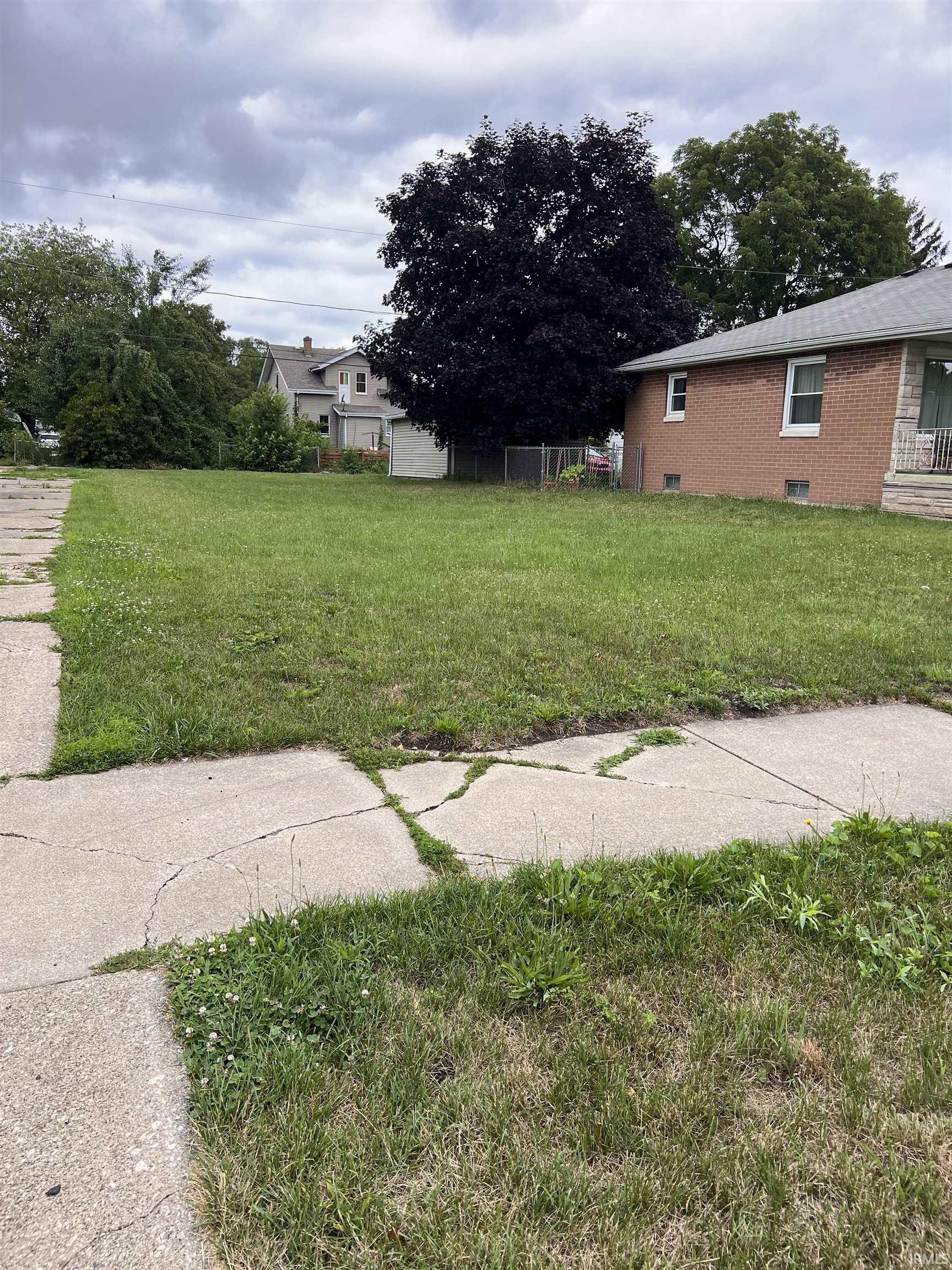 725 Camden