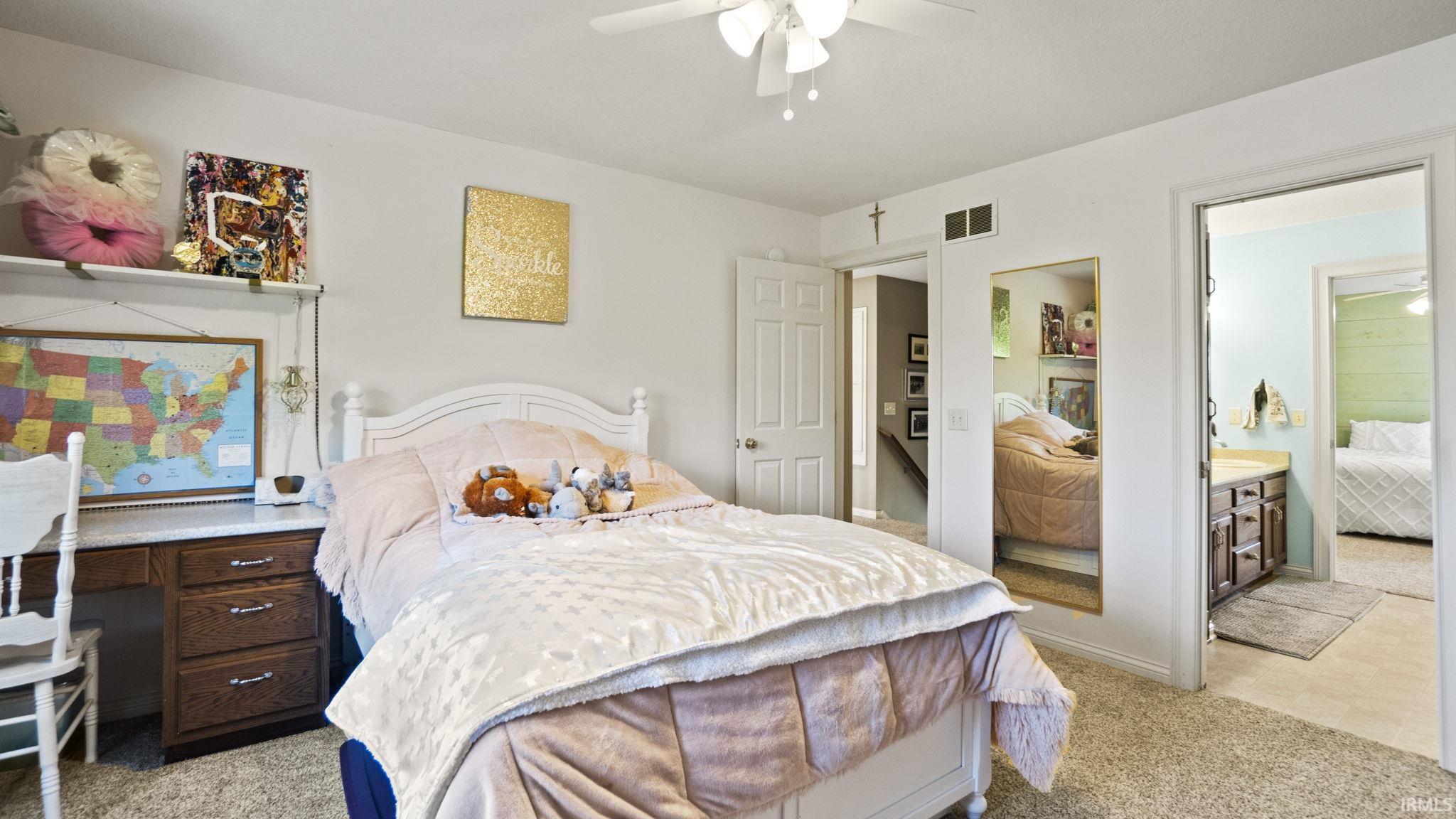 6802 Bright Oaks