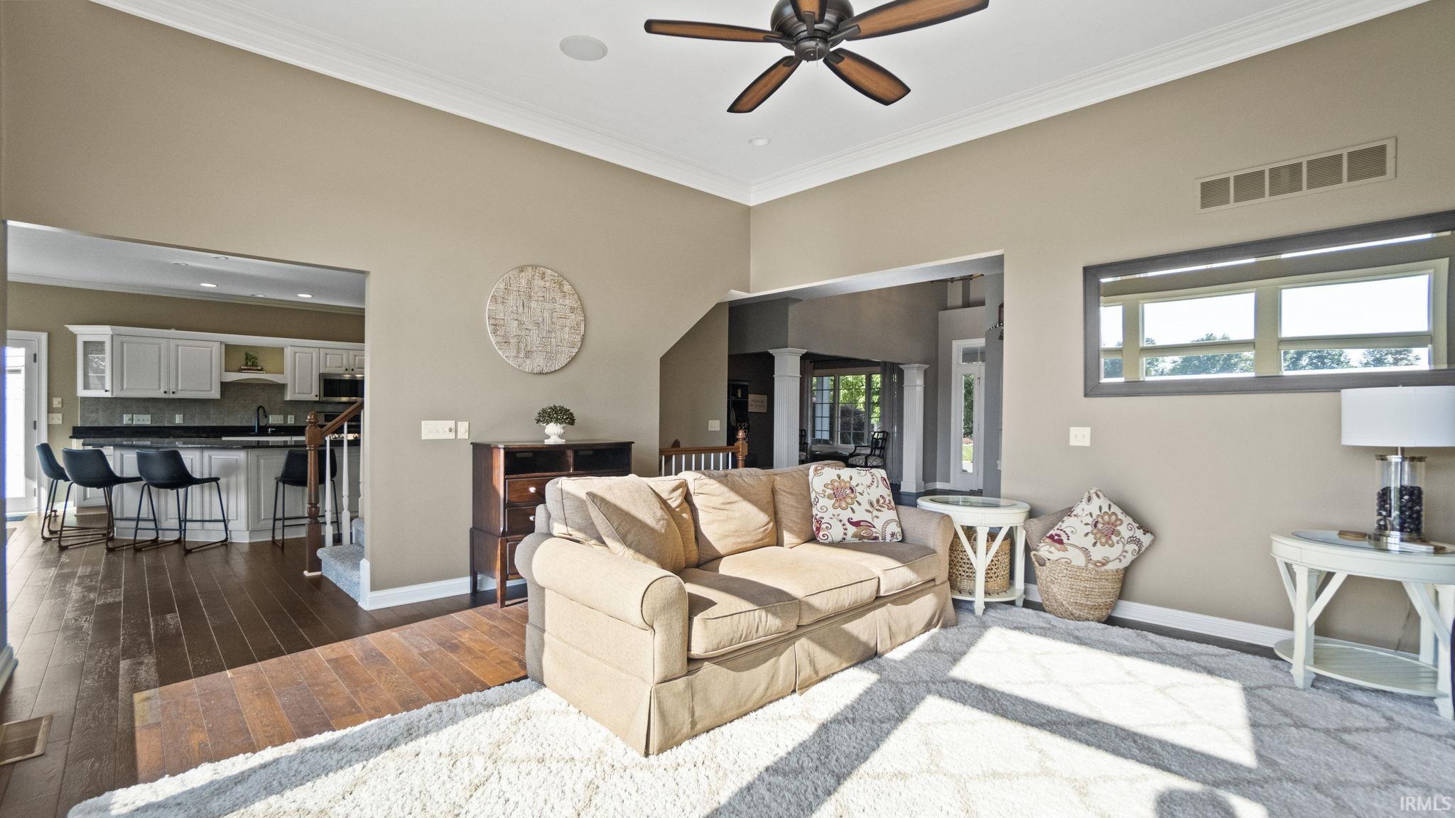 6802 Bright Oaks
