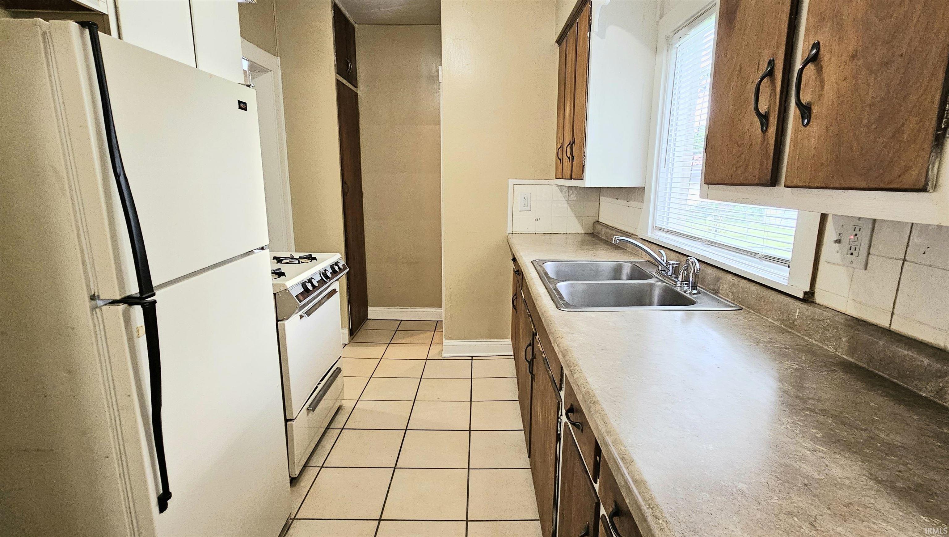 3726 Weisser Park