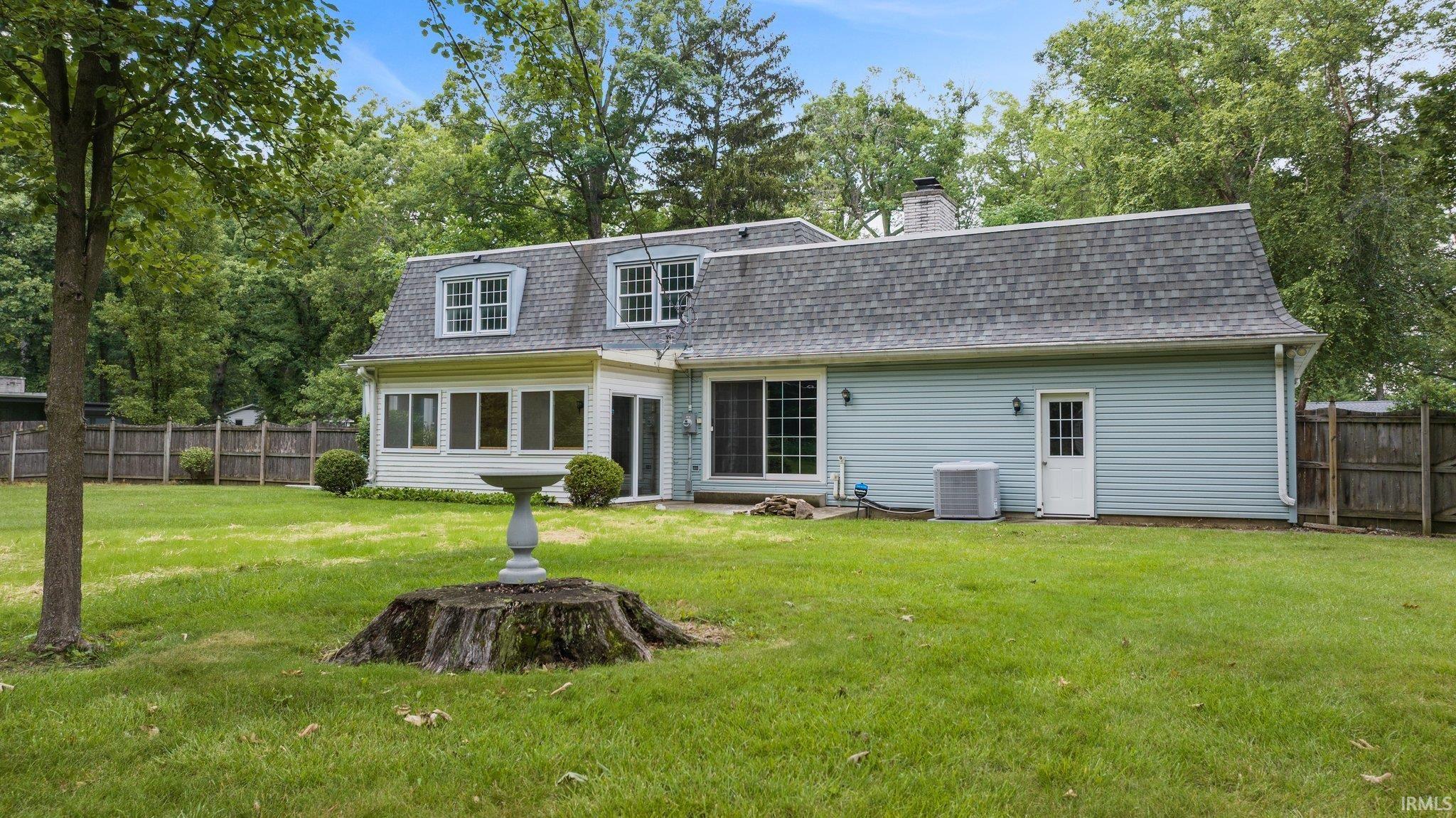 5209 Forest Grove