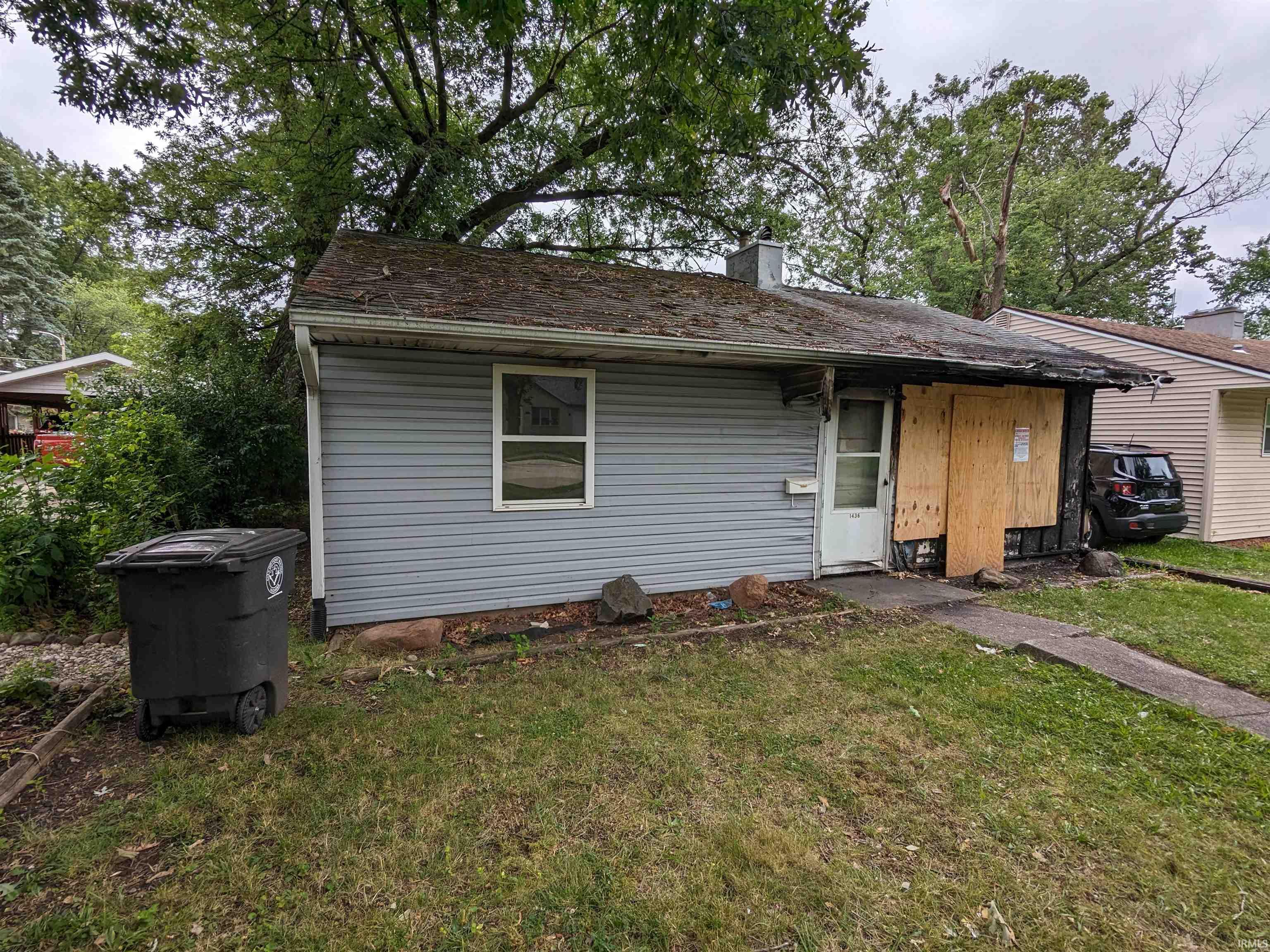 1436 Kenwood