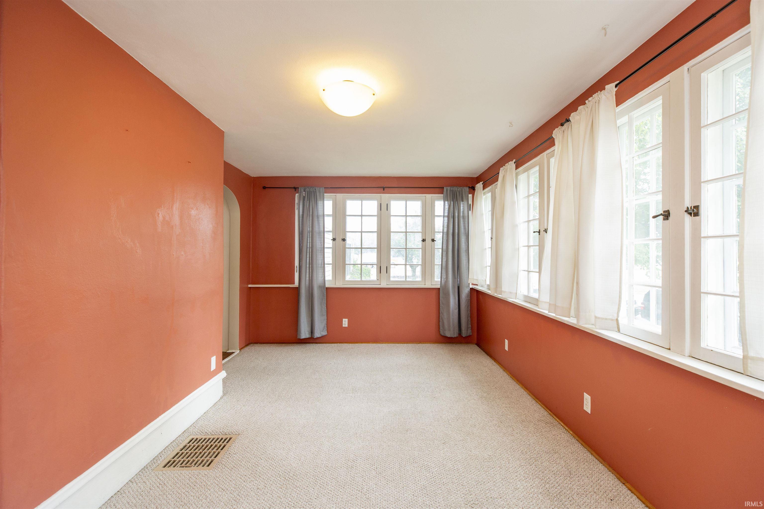 1315 Otsego