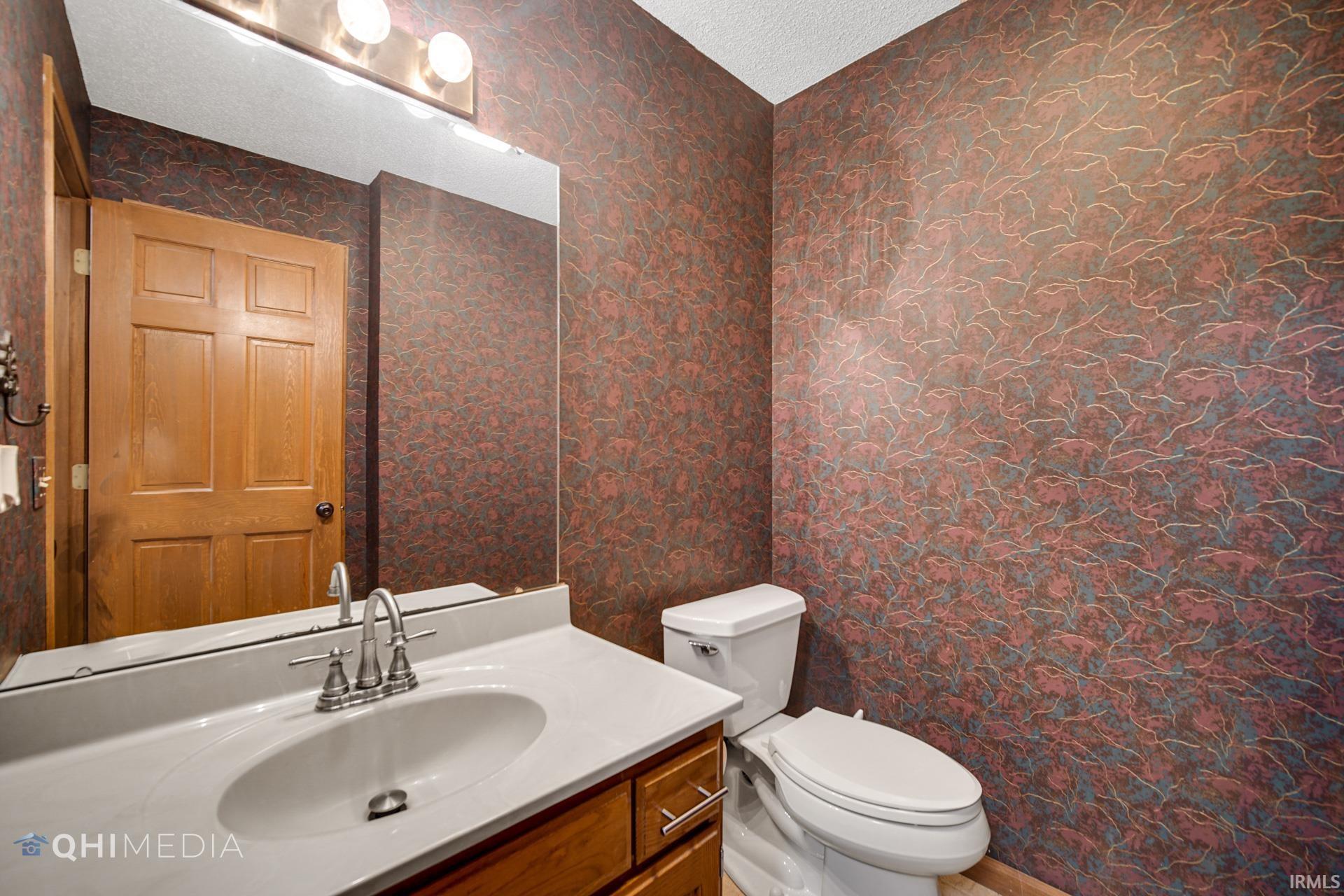 16499 Pretty View Ct