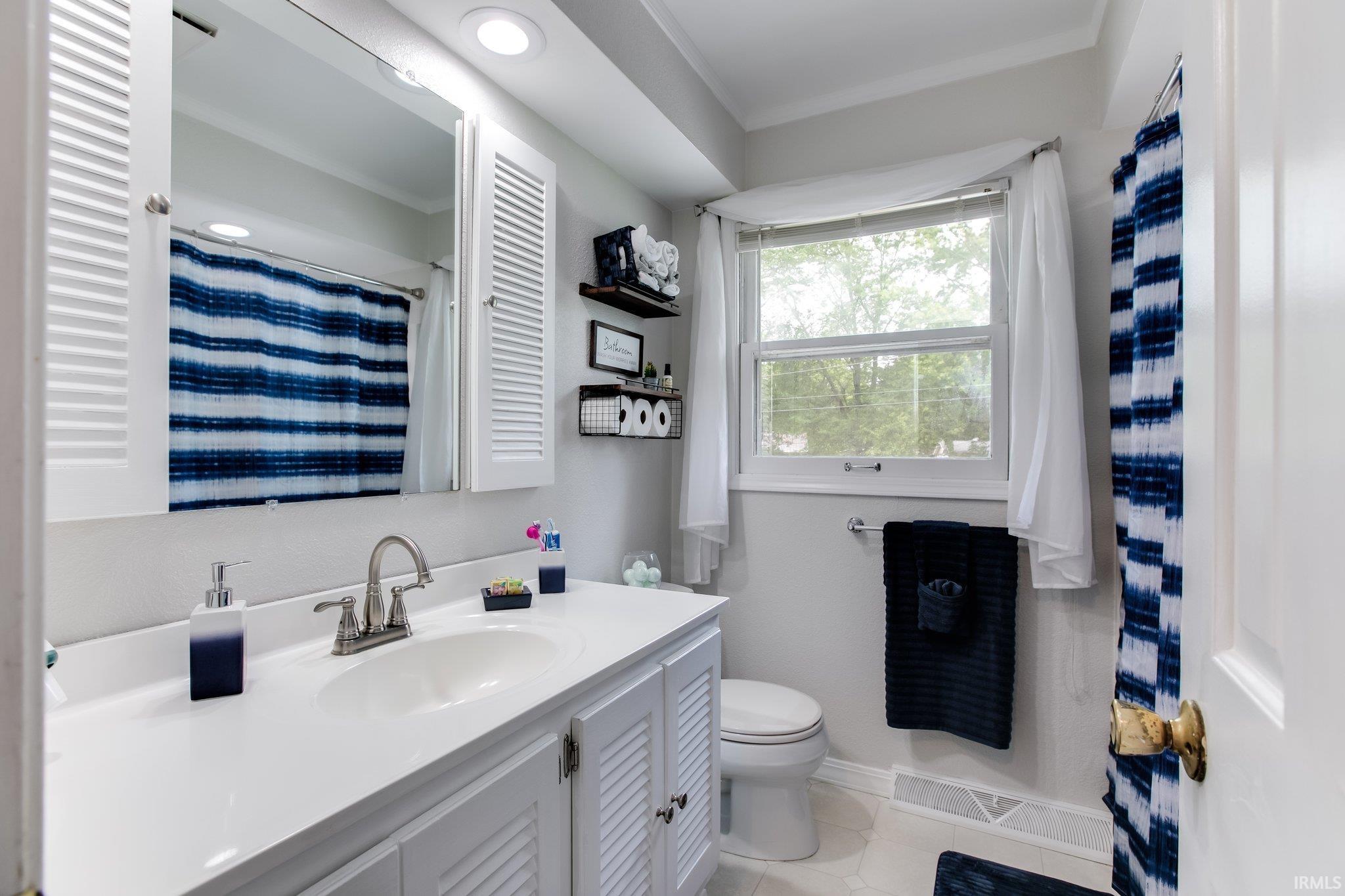 1637 Brookwood