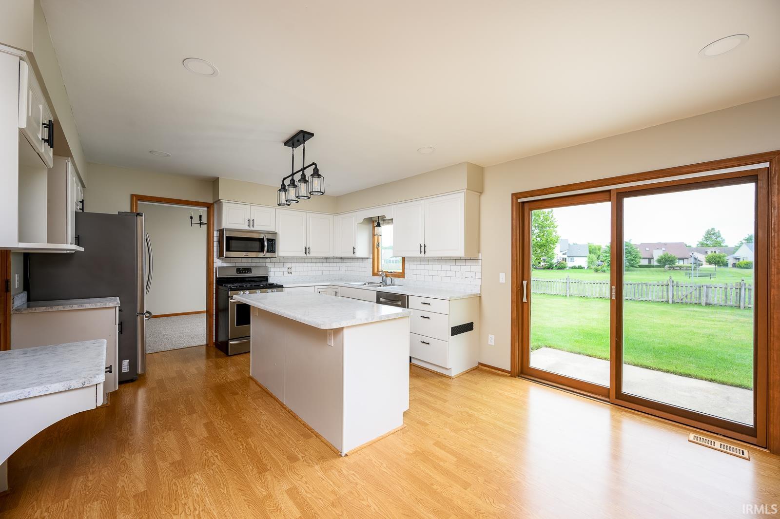 8502 Victoria Woods