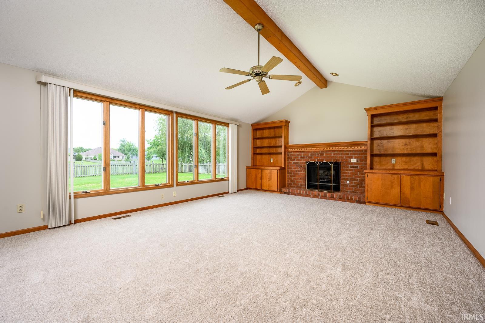 8502 Victoria Woods