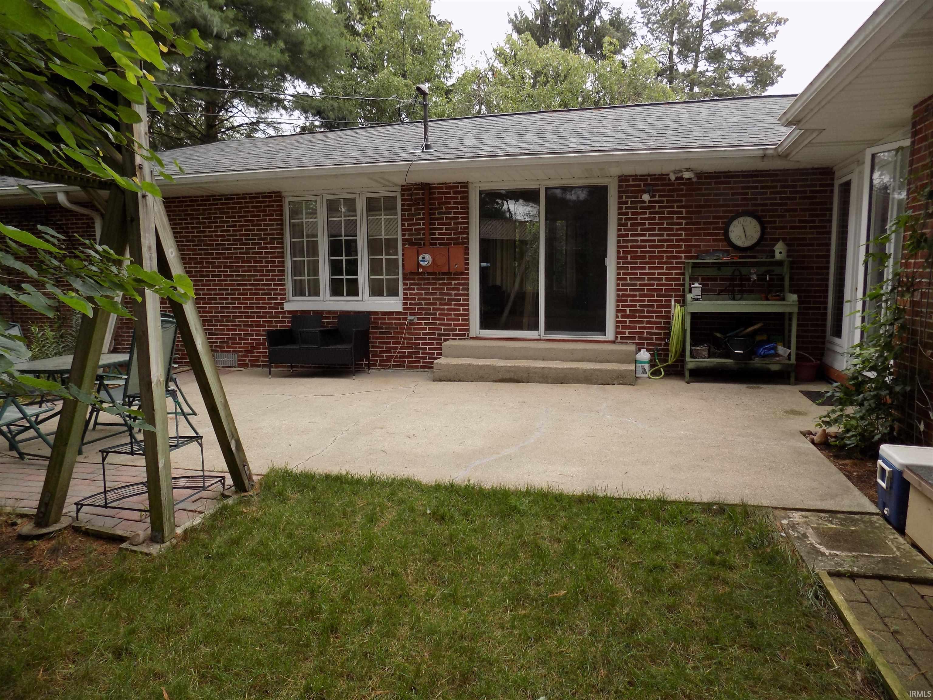 155 Graywood