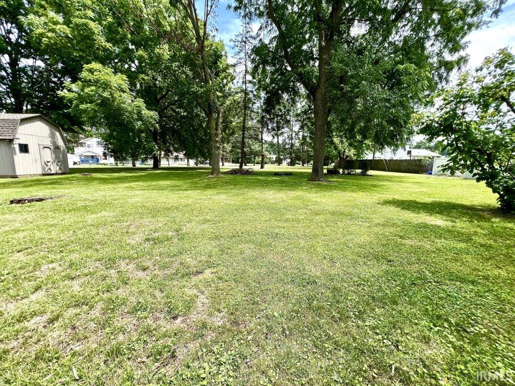 6403 Old Trail