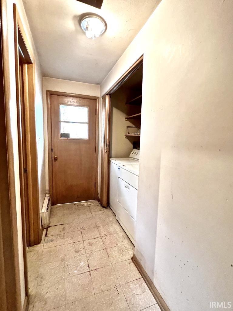 6403 Old Trail