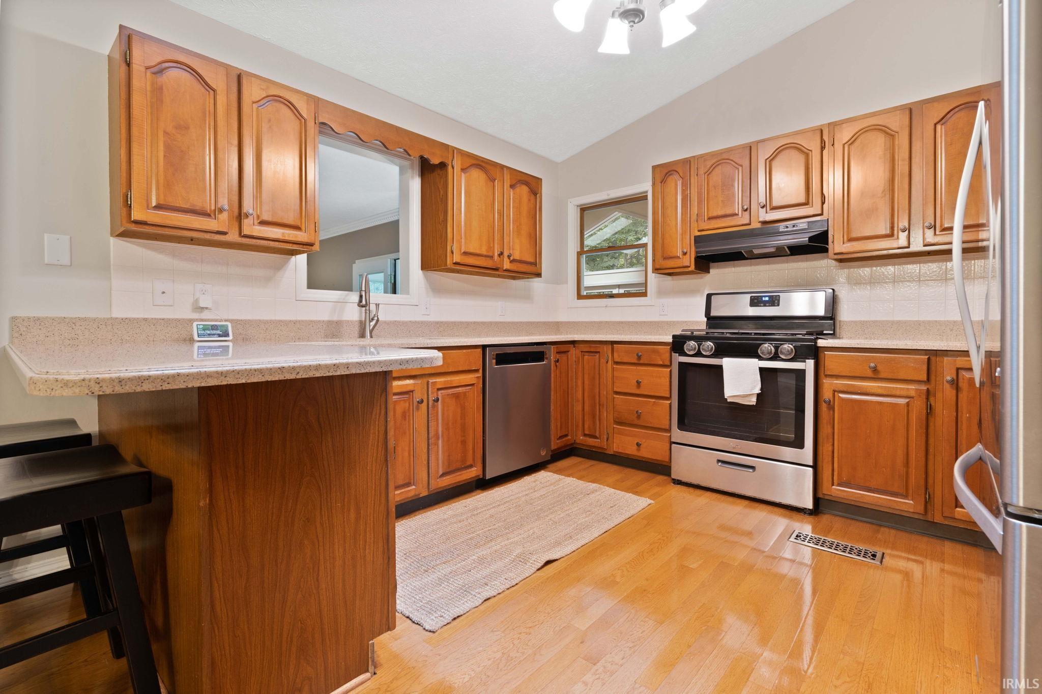 4084 Woodland