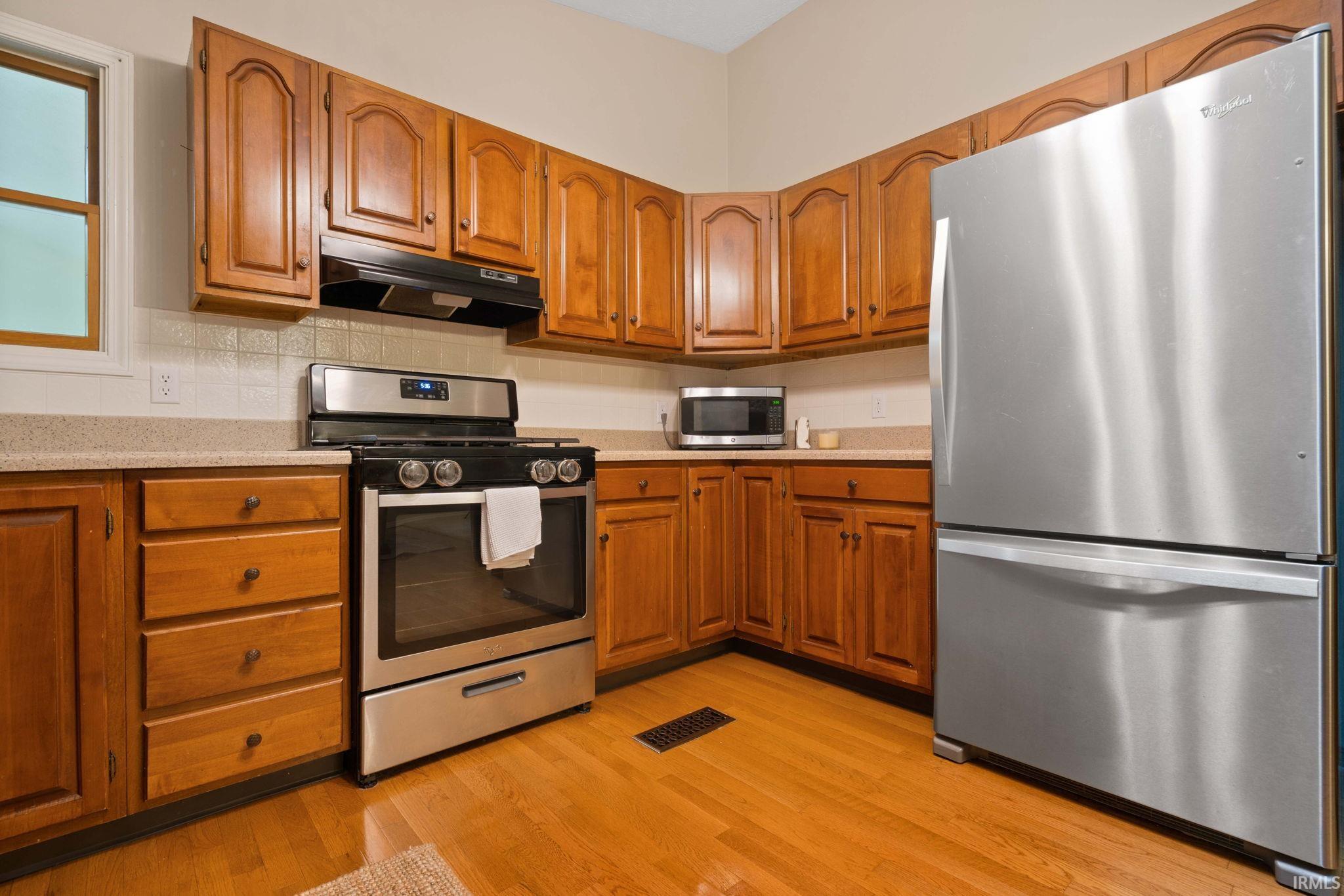 4084 Woodland