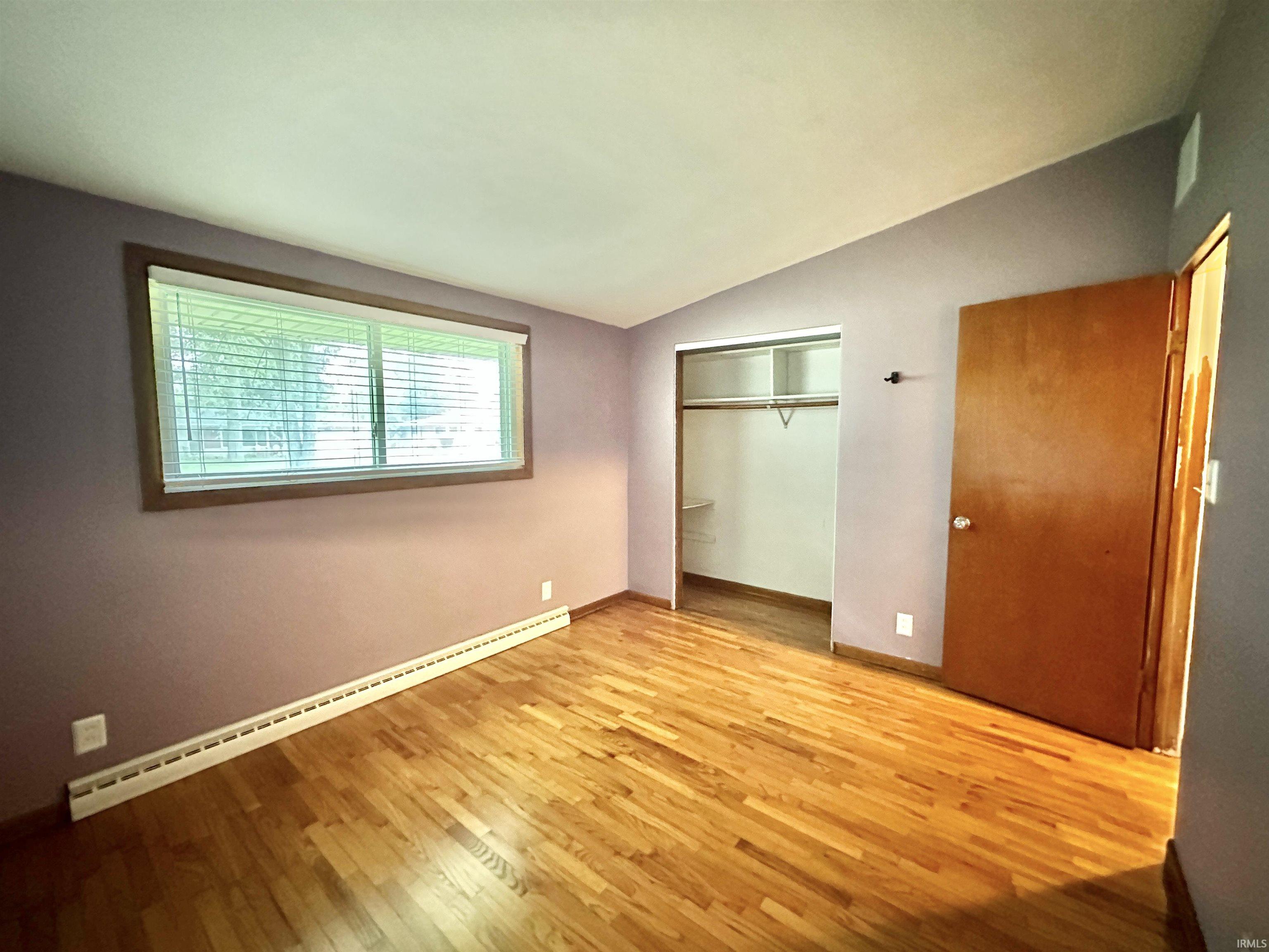 4856 Dwight